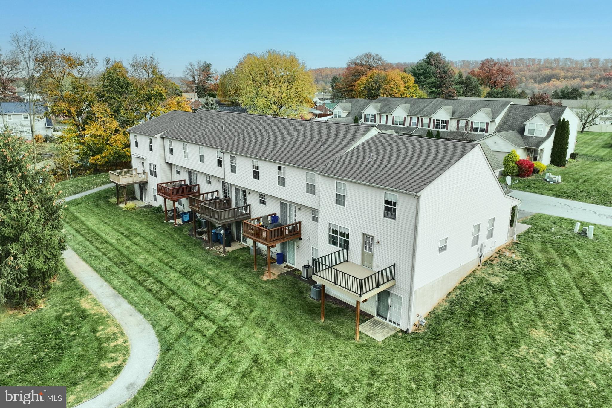 ORCHARD GLEN - Residential