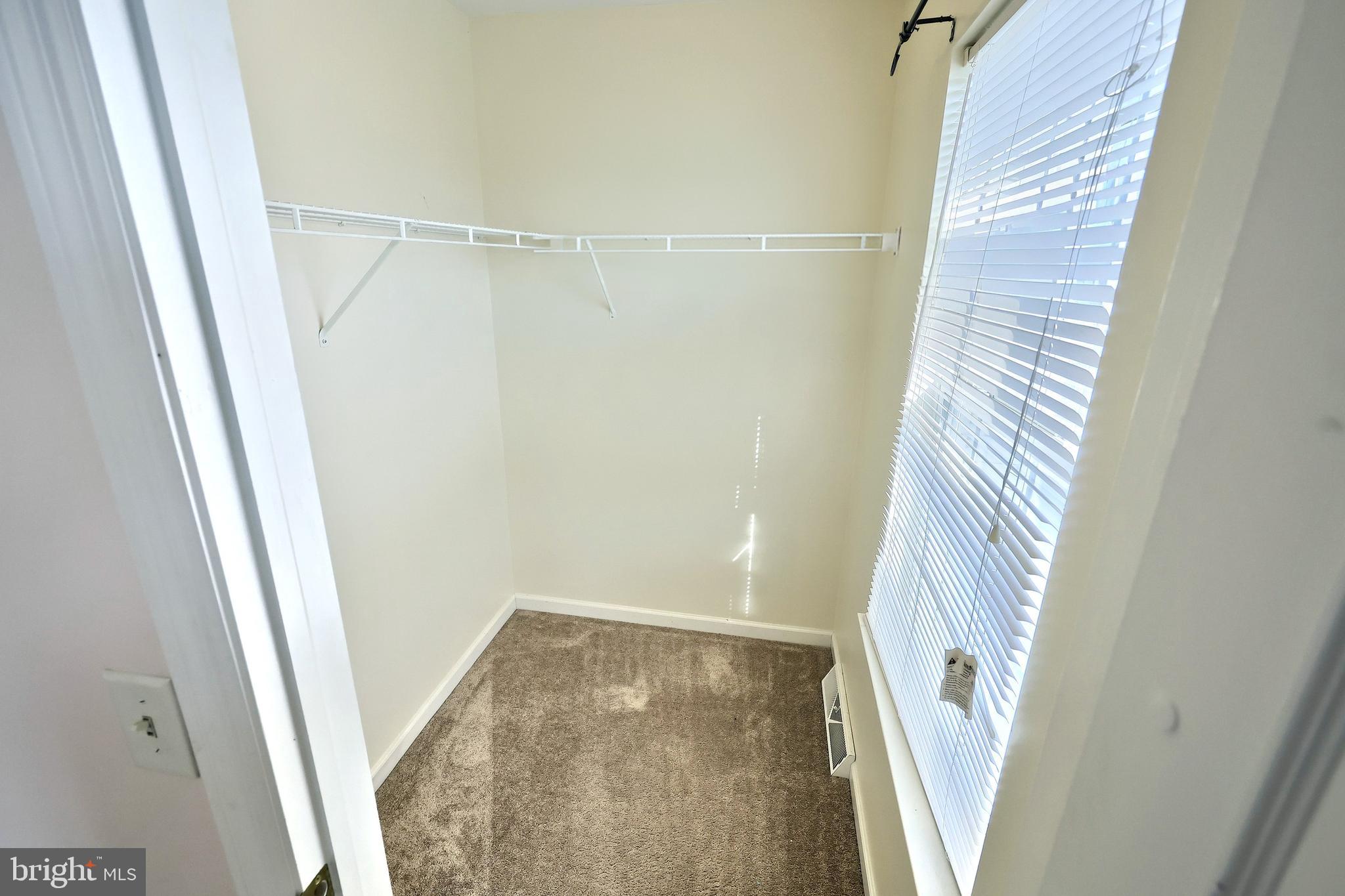 ORCHARD GLEN - Residential