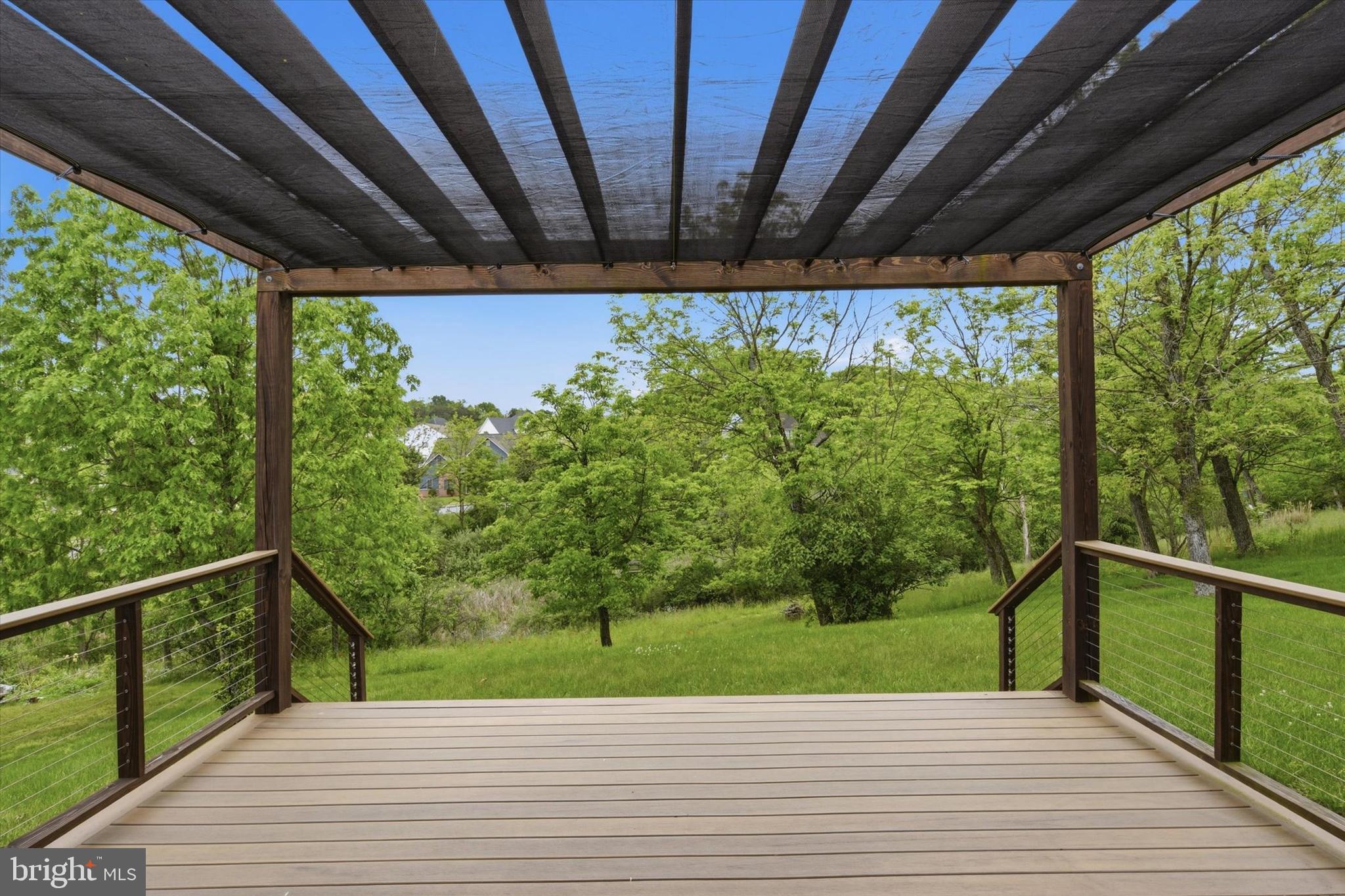 STRATFORD WOODS - Residential
