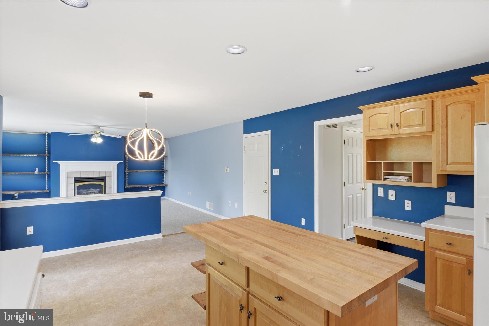 STRATFORD WOODS - Residential