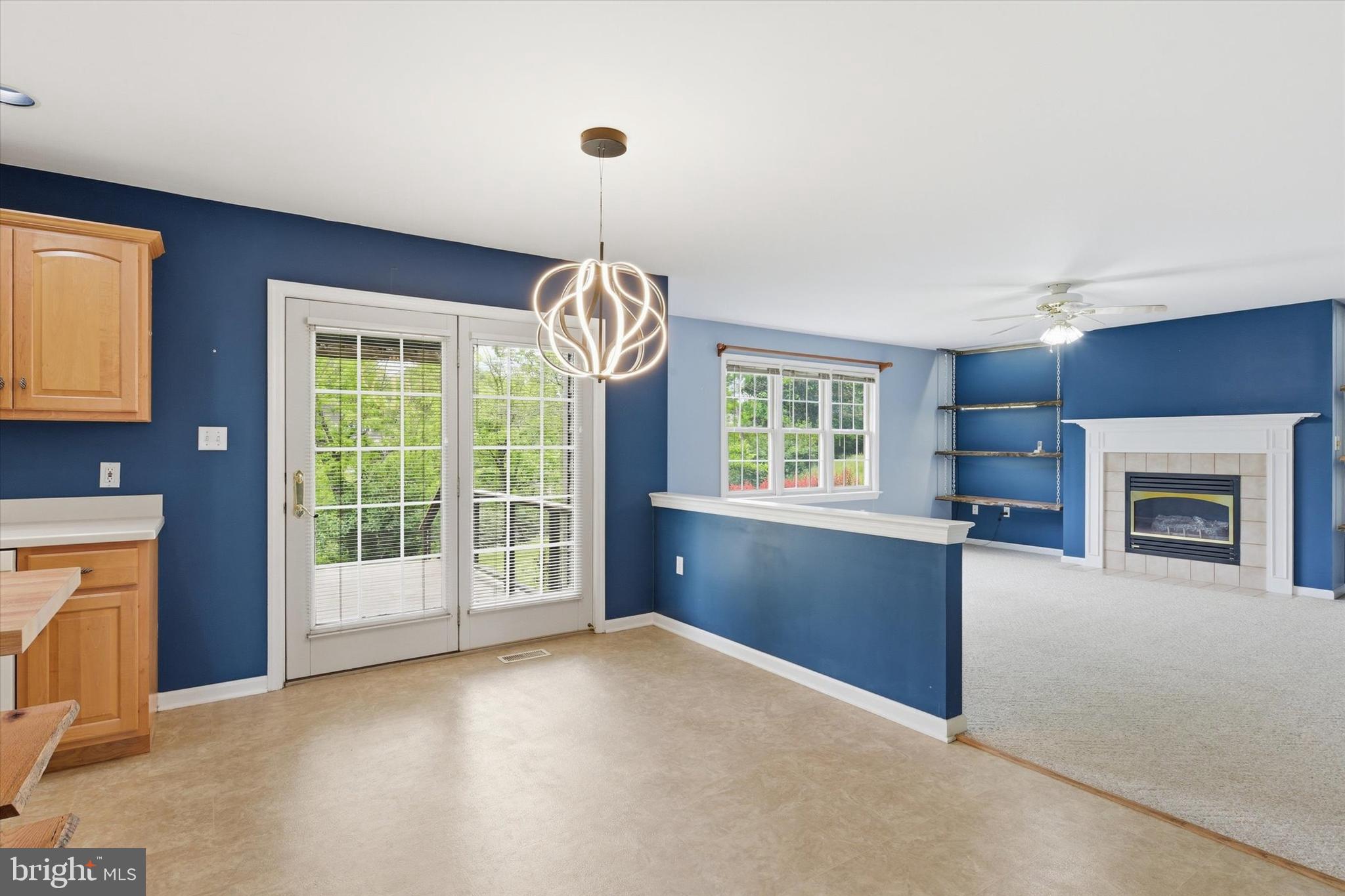STRATFORD WOODS - Residential