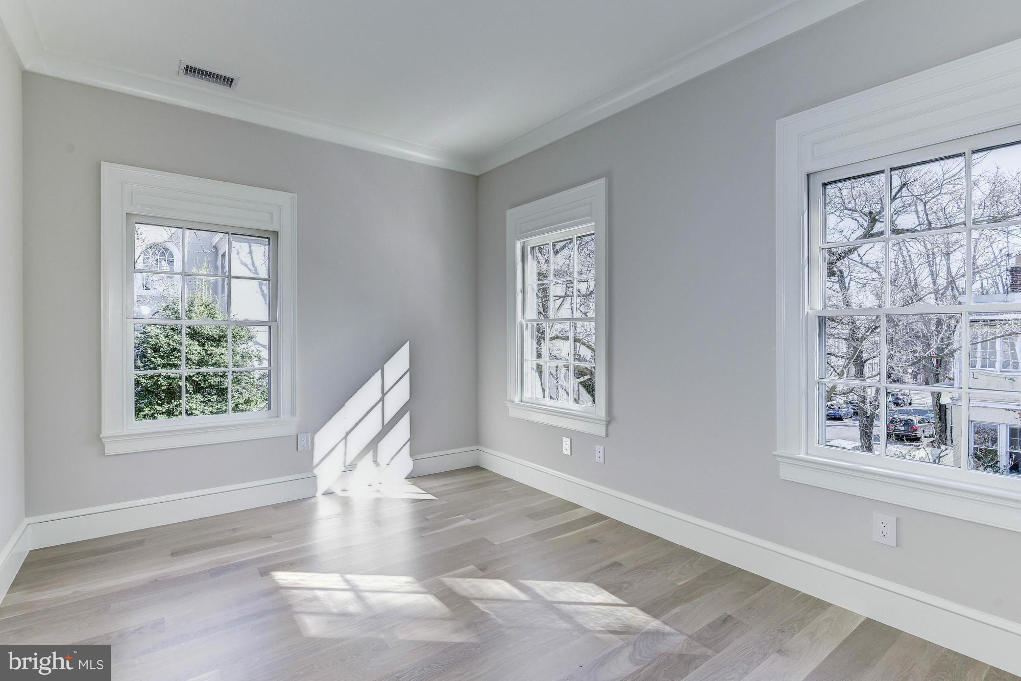 GEORGETOWN - Residential