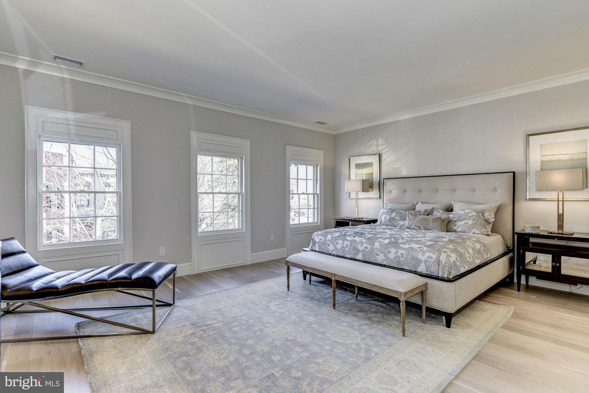GEORGETOWN - Residential