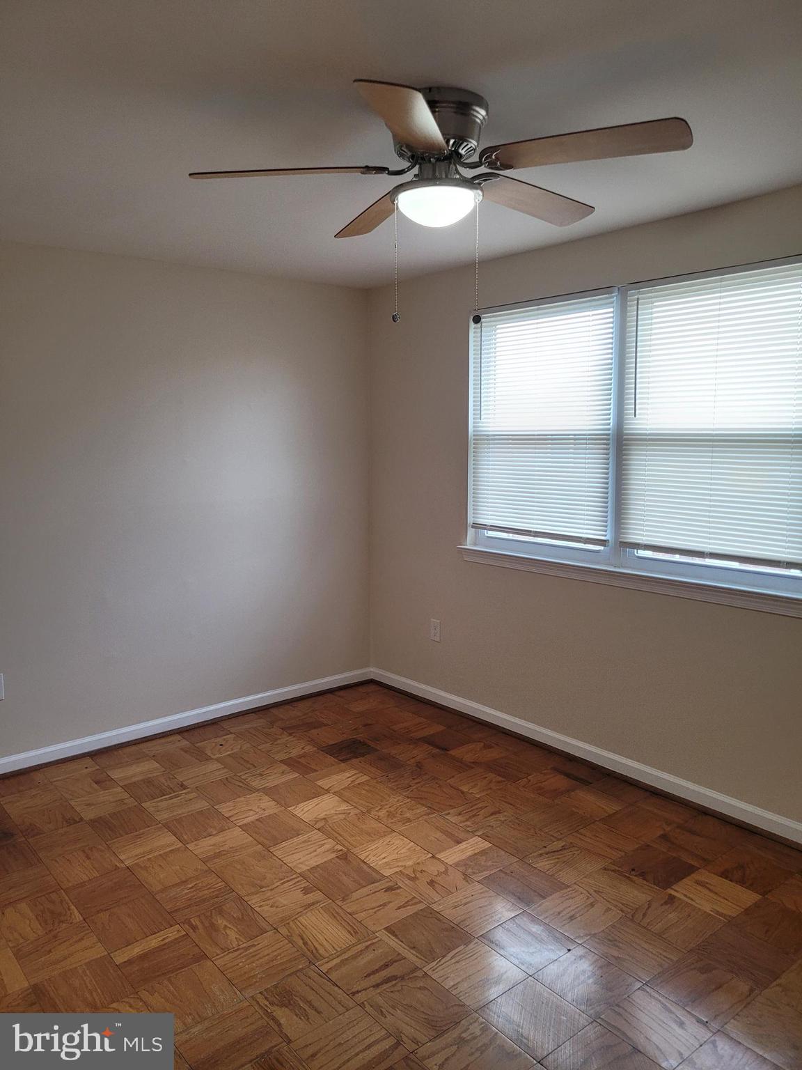 OLD TOWNE VILLAGE CONDOMINIUMS - Residential