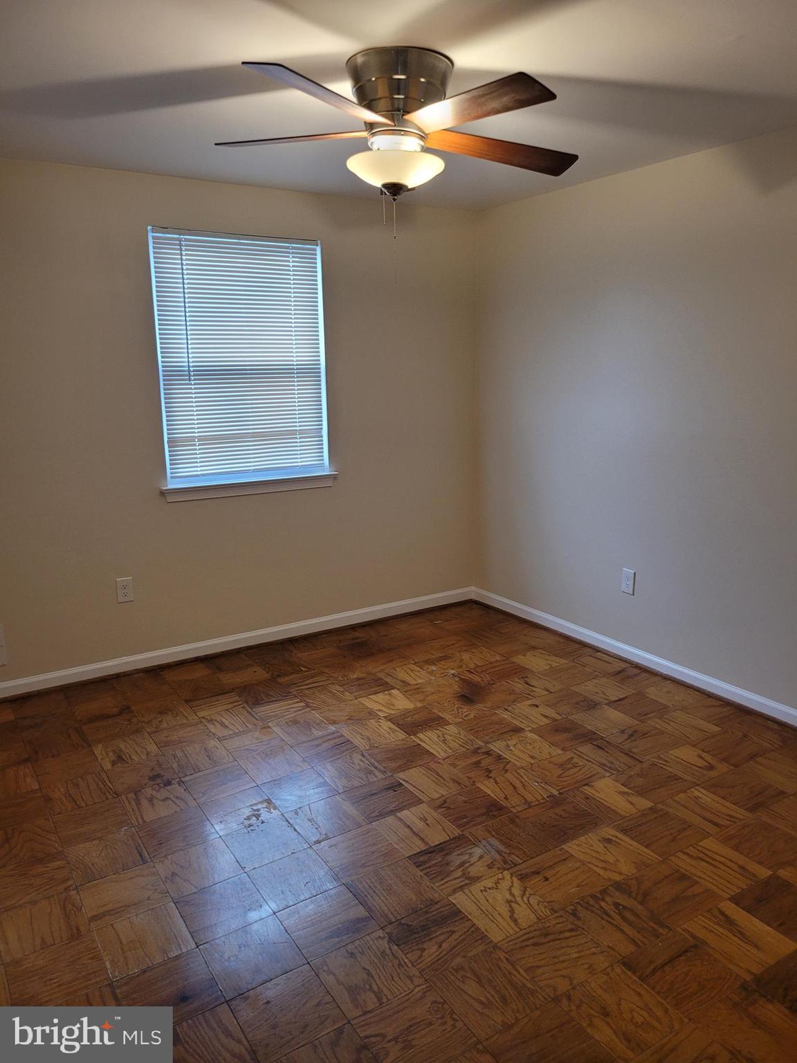 OLD TOWNE VILLAGE CONDOMINIUMS - Residential