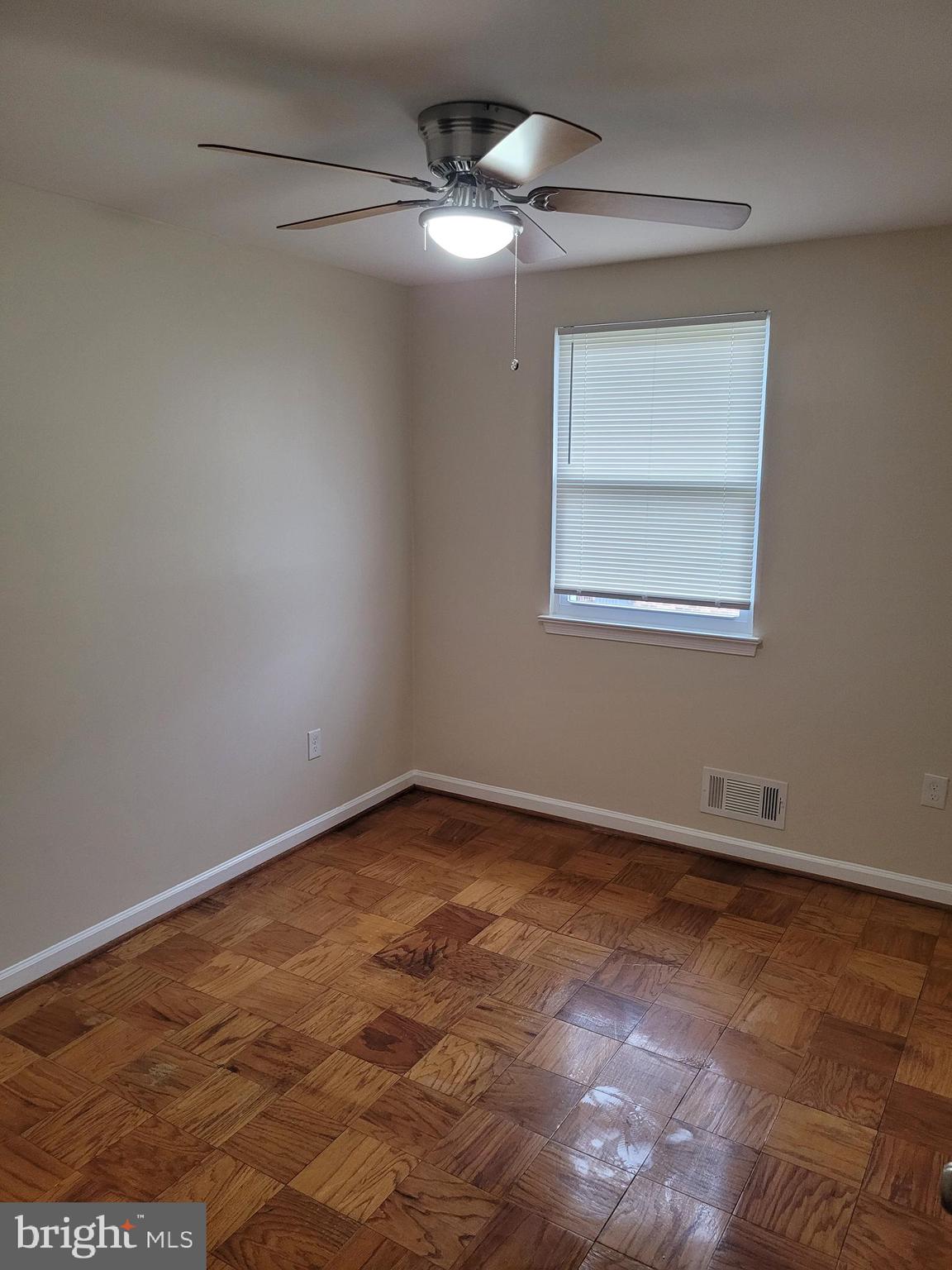 OLD TOWNE VILLAGE CONDOMINIUMS - Residential