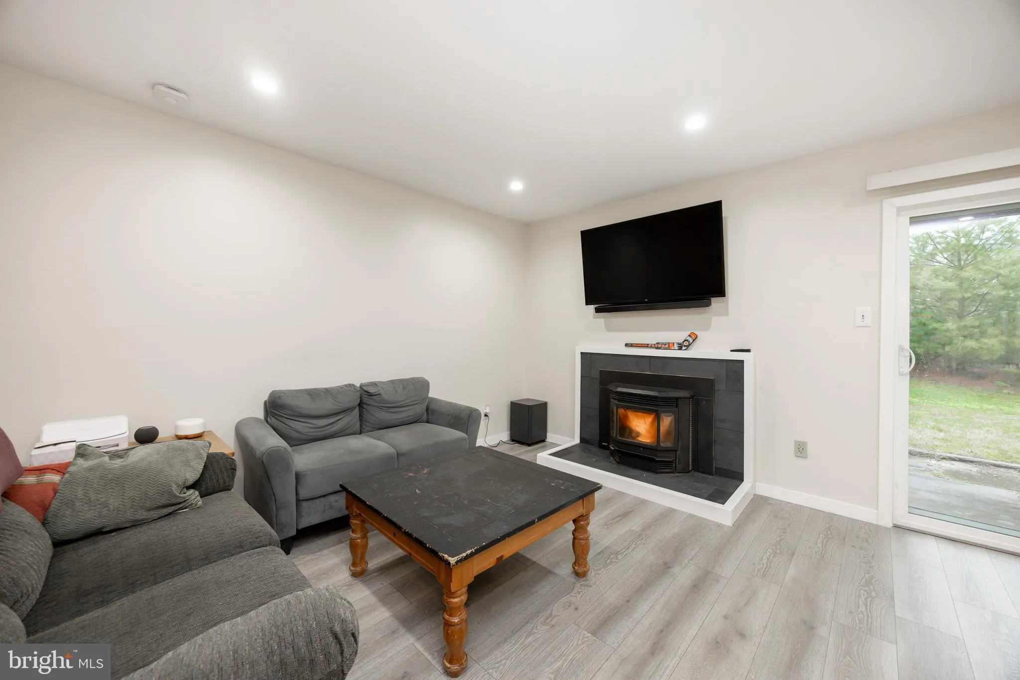 Collegeville, Pennsylvania 19426, United States, 3 Bedrooms Bedrooms, ,2 BathroomsBathrooms,Residential,Pending,104944