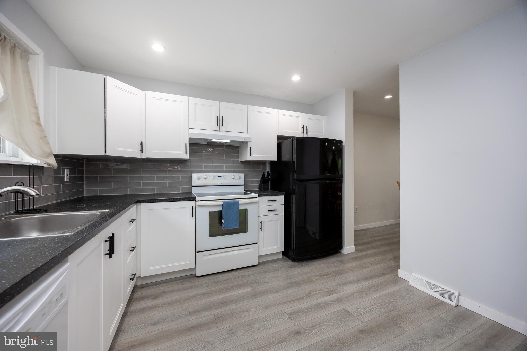 PERKIOMEN WOODS - Residential