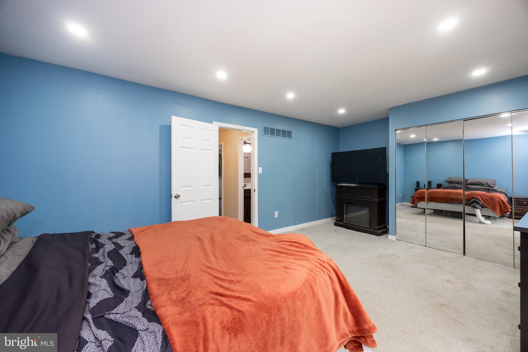 PERKIOMEN WOODS - Residential