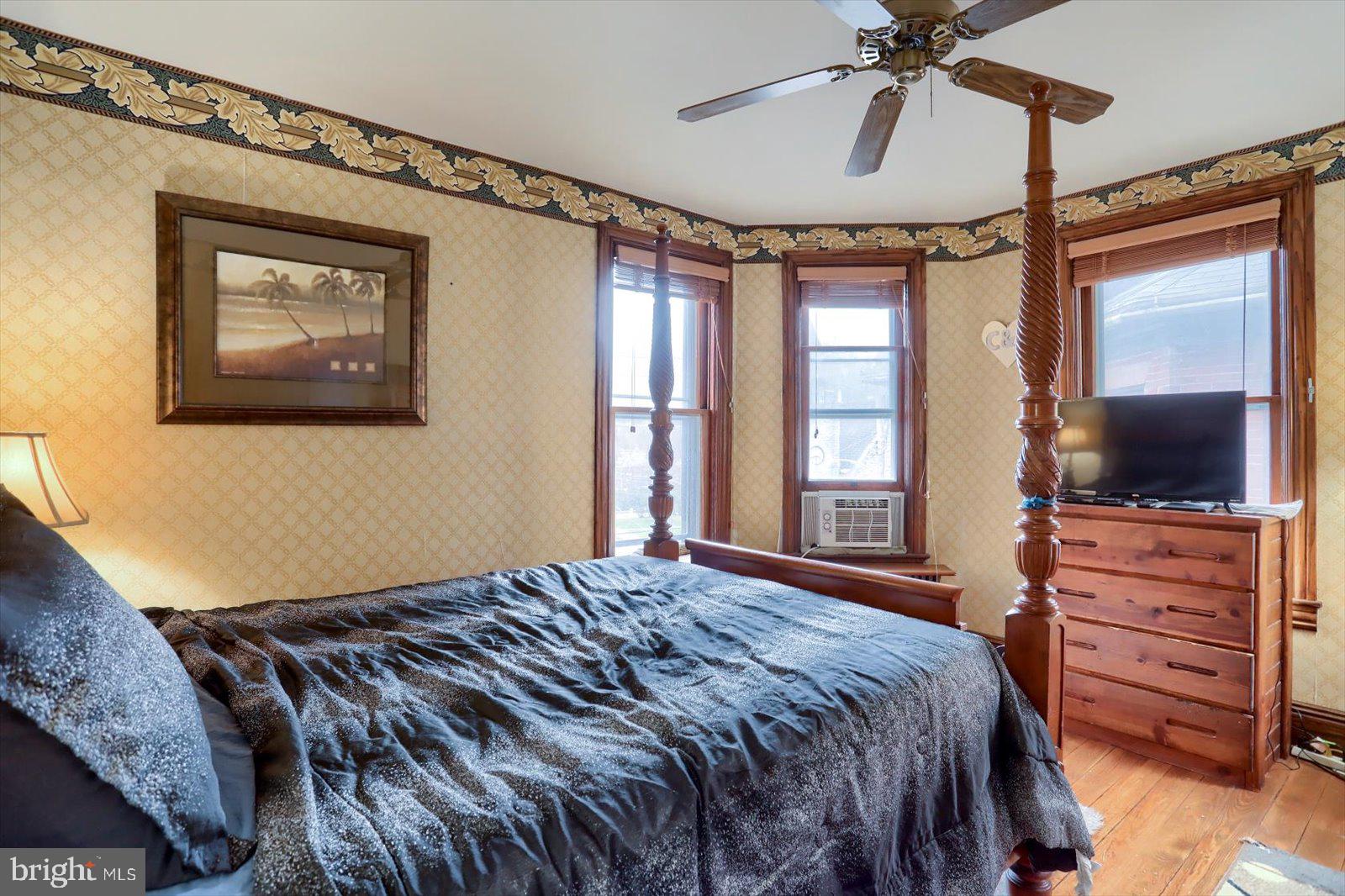 GLEN ROCK BORO - Residential