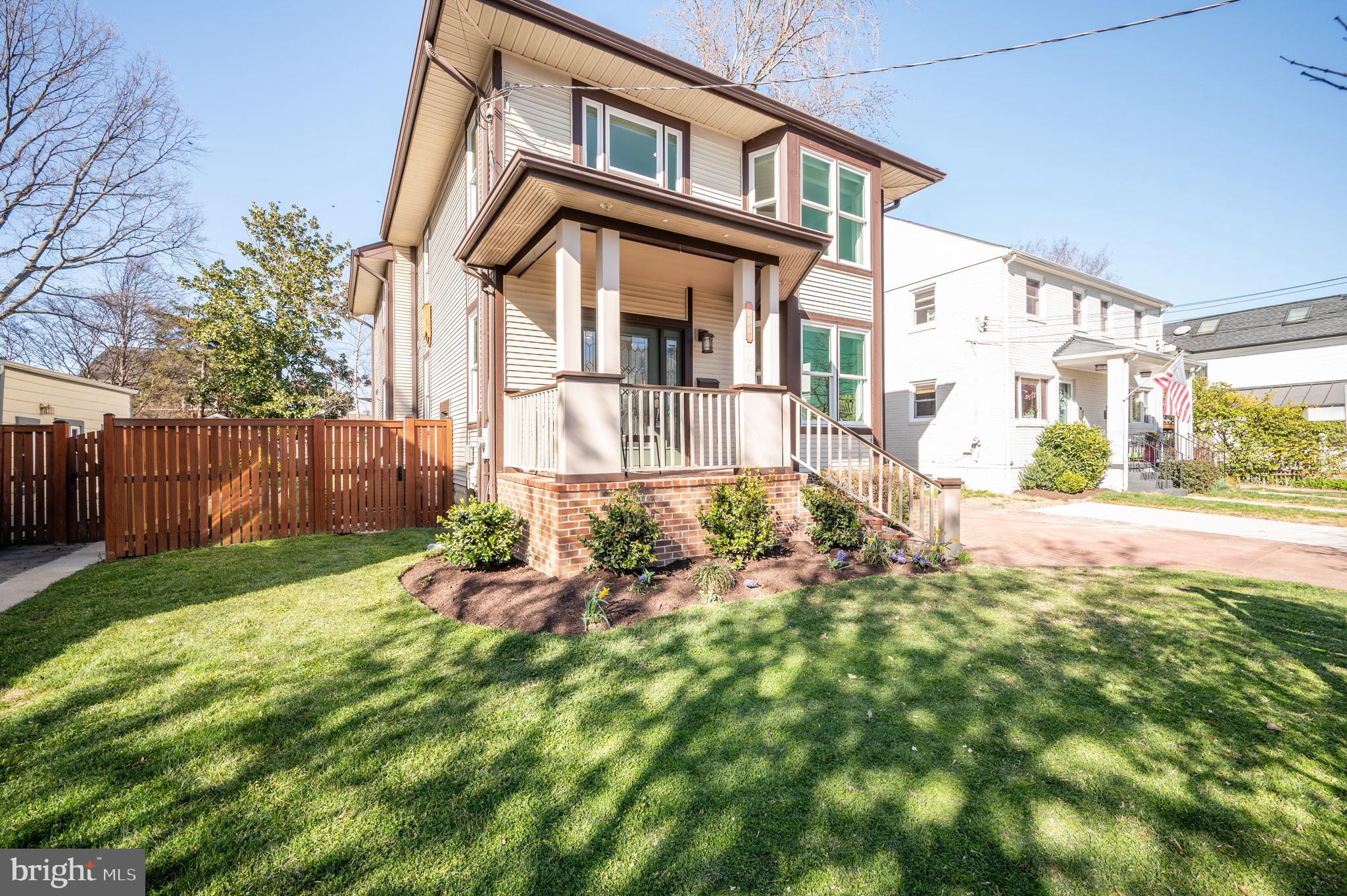 DEL RAY - Residential