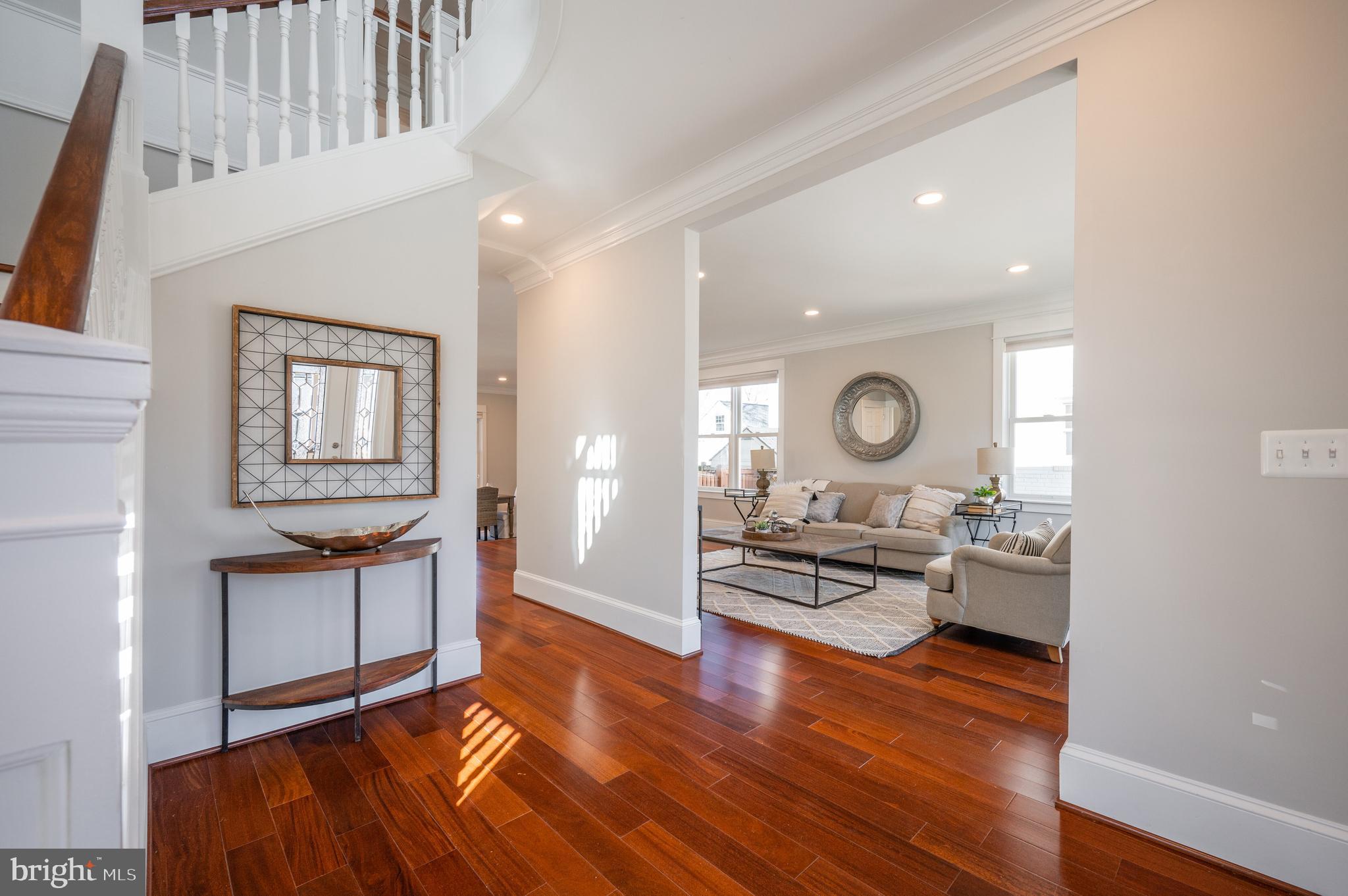 DEL RAY - Residential