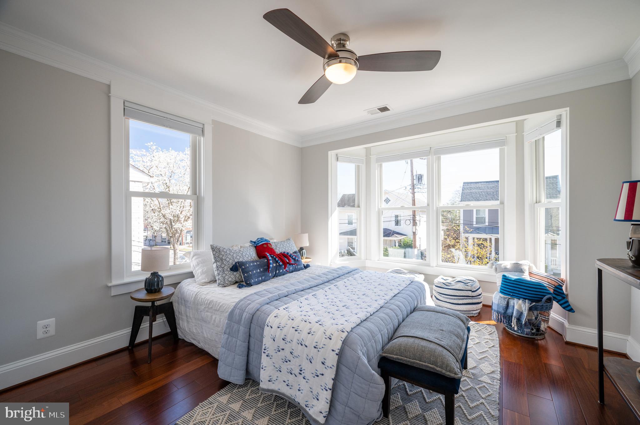 DEL RAY - Residential