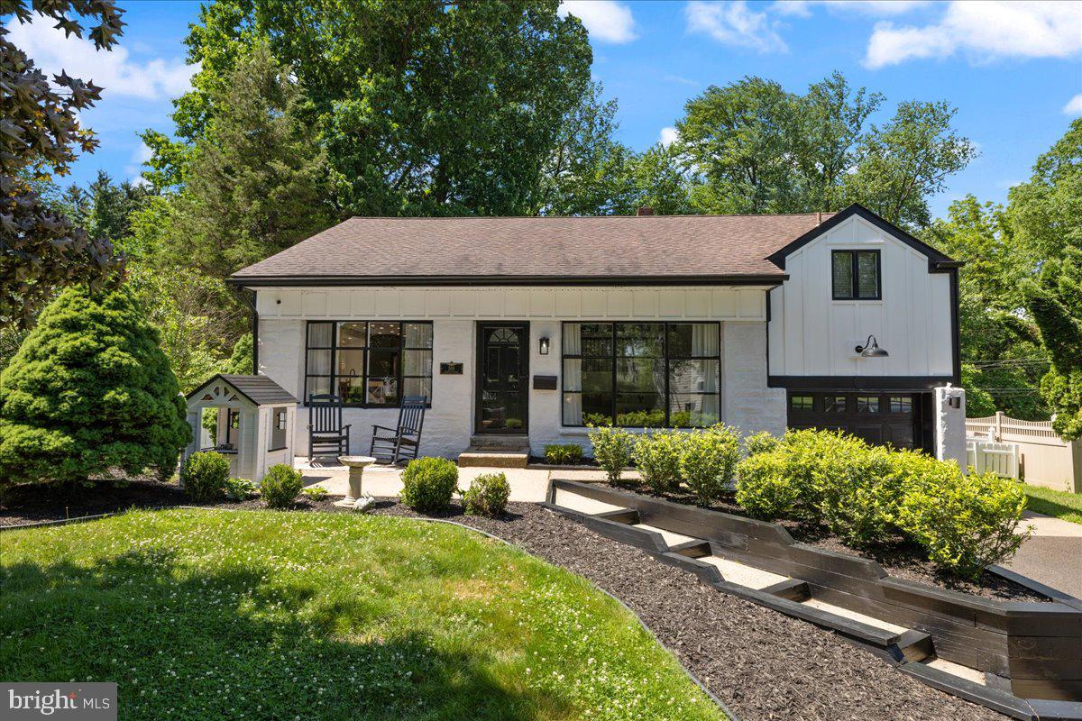 598 CONSTITUTIONAL DRIVE