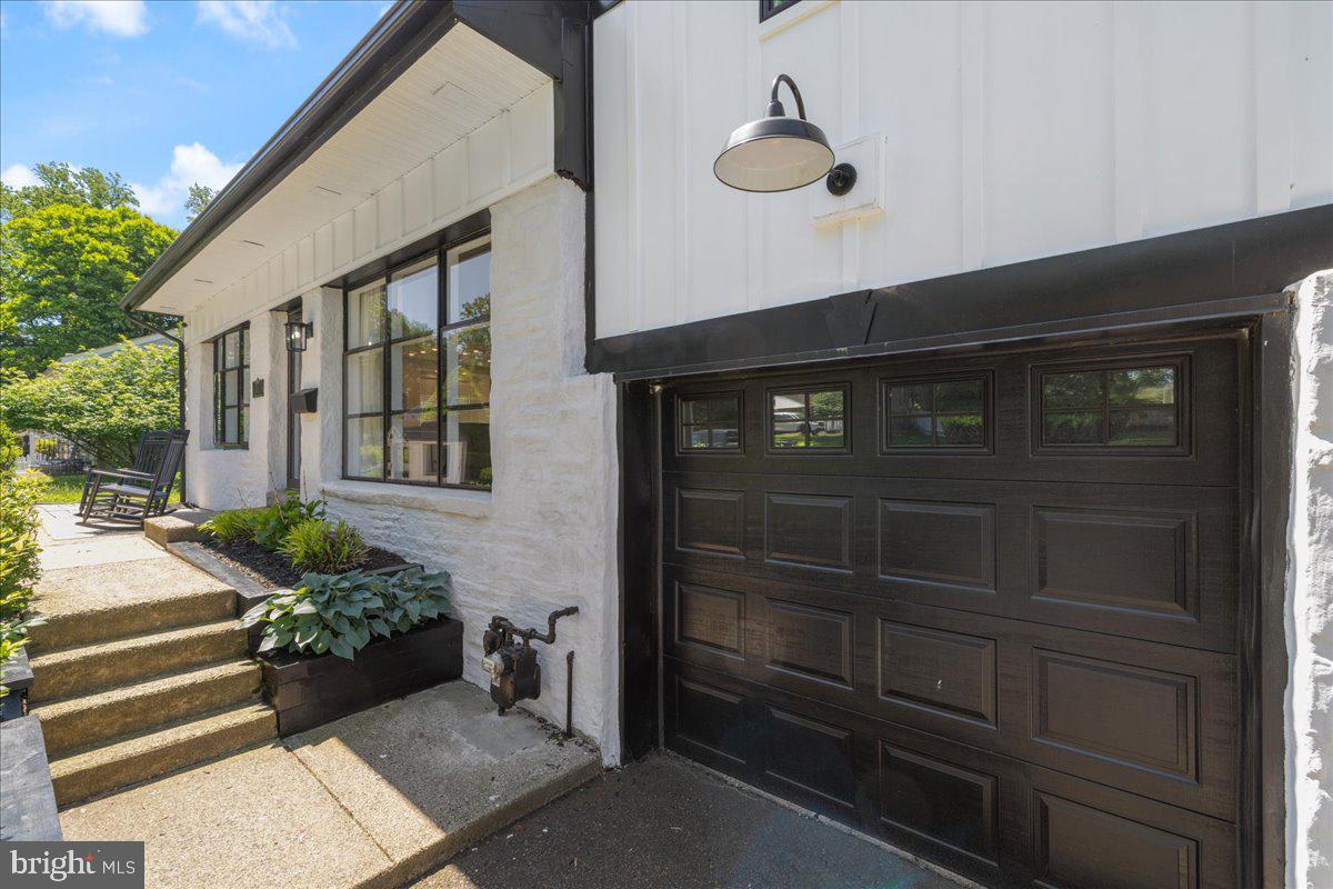 598 CONSTITUTIONAL DRIVE