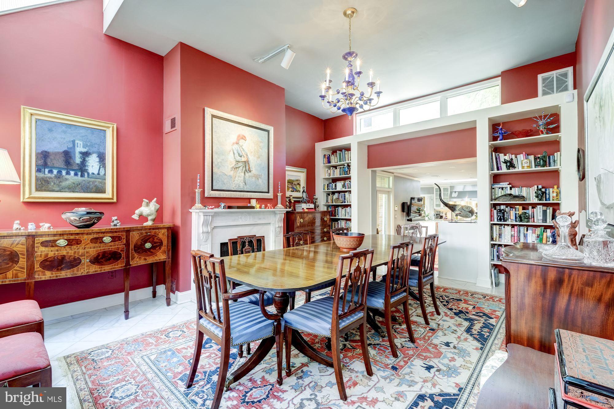 CAPITOL HILL - Residential