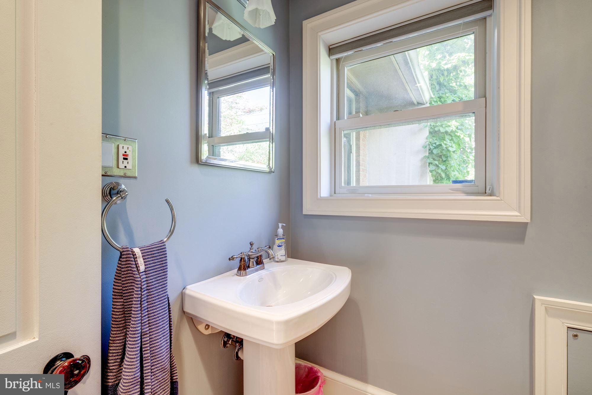 CAPITOL HILL - Residential