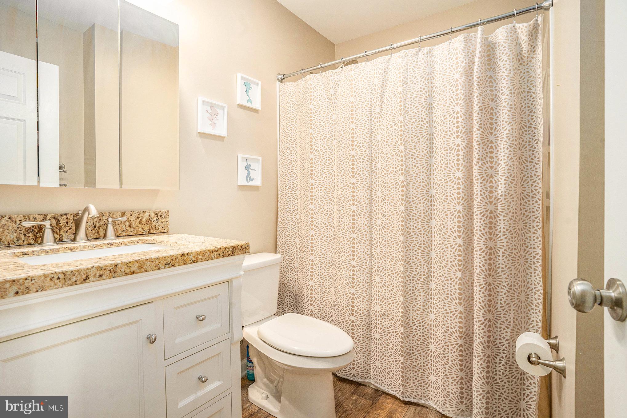 QUAKER GREEN - Residential