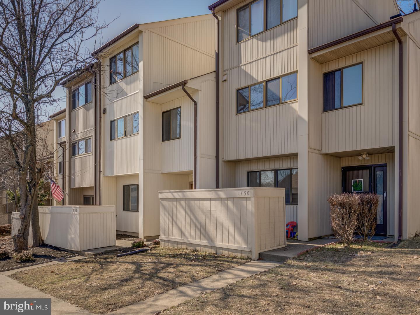 RIPPON LANDING - Residential