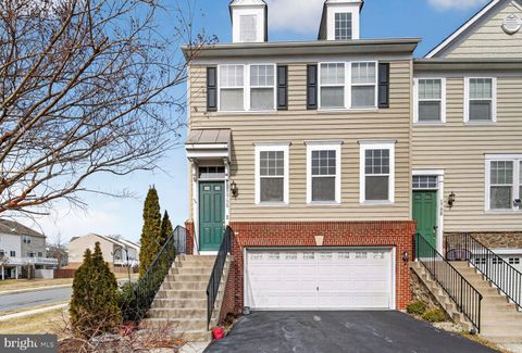 1798 MARFIELD COURT WOODBRIDGE VA 22191