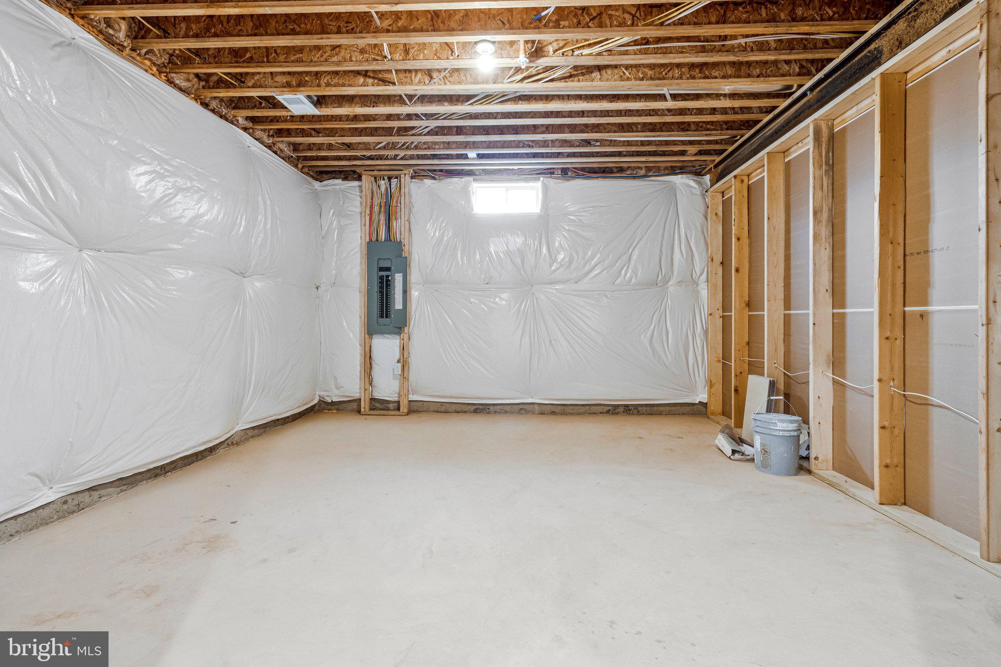 ST JAMES - Residential