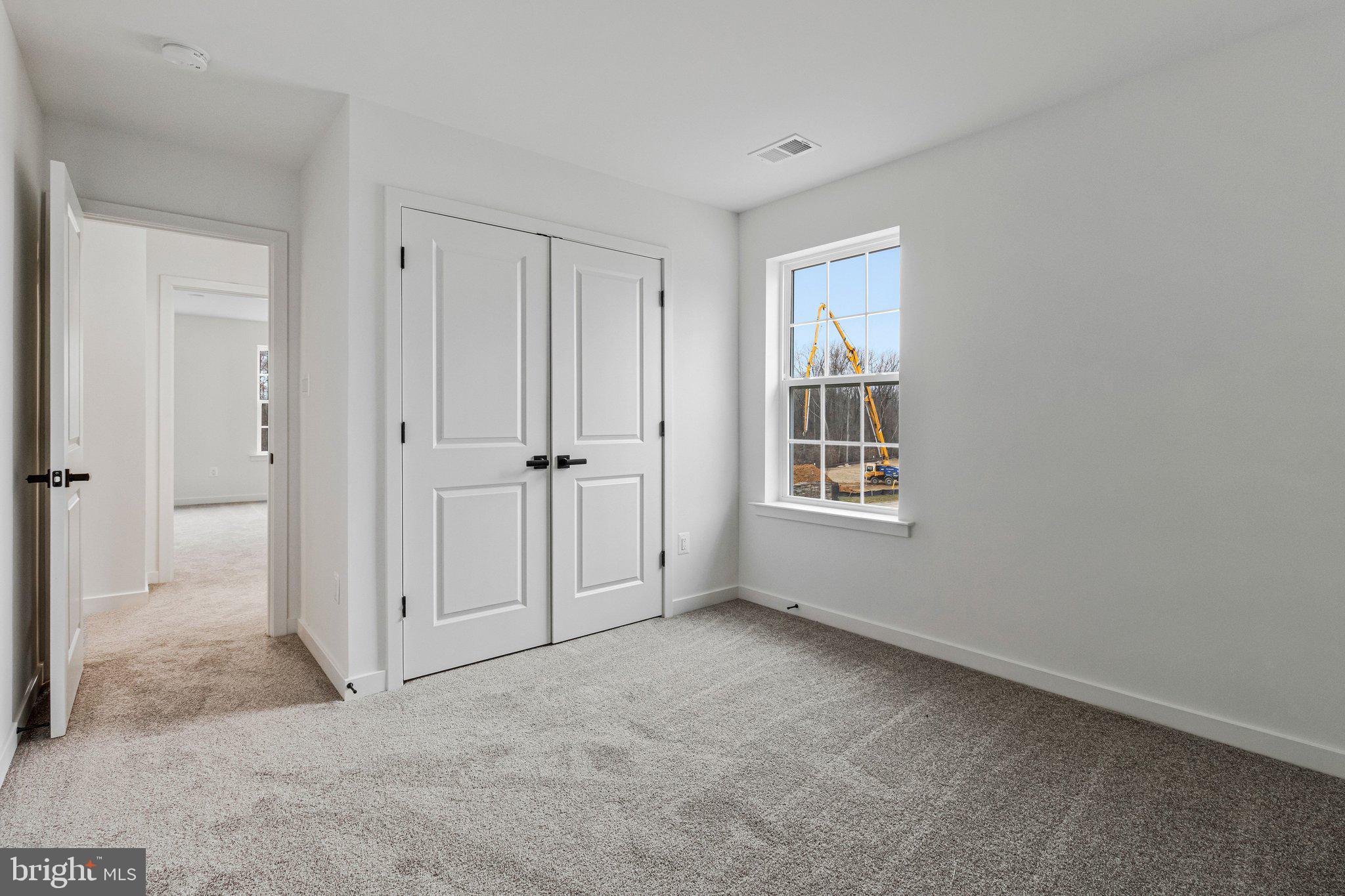 ST JAMES - Residential