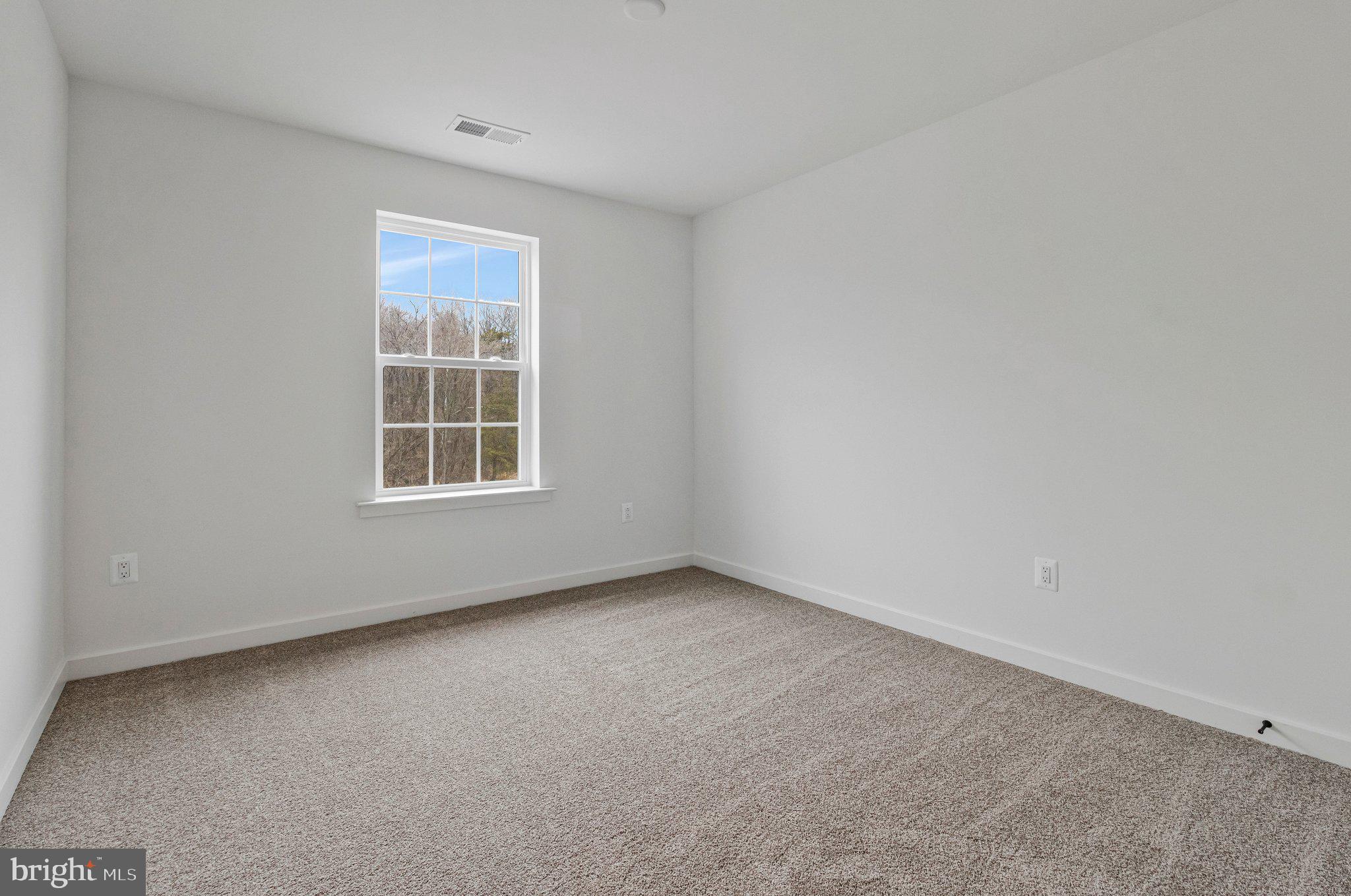 ST JAMES - Residential