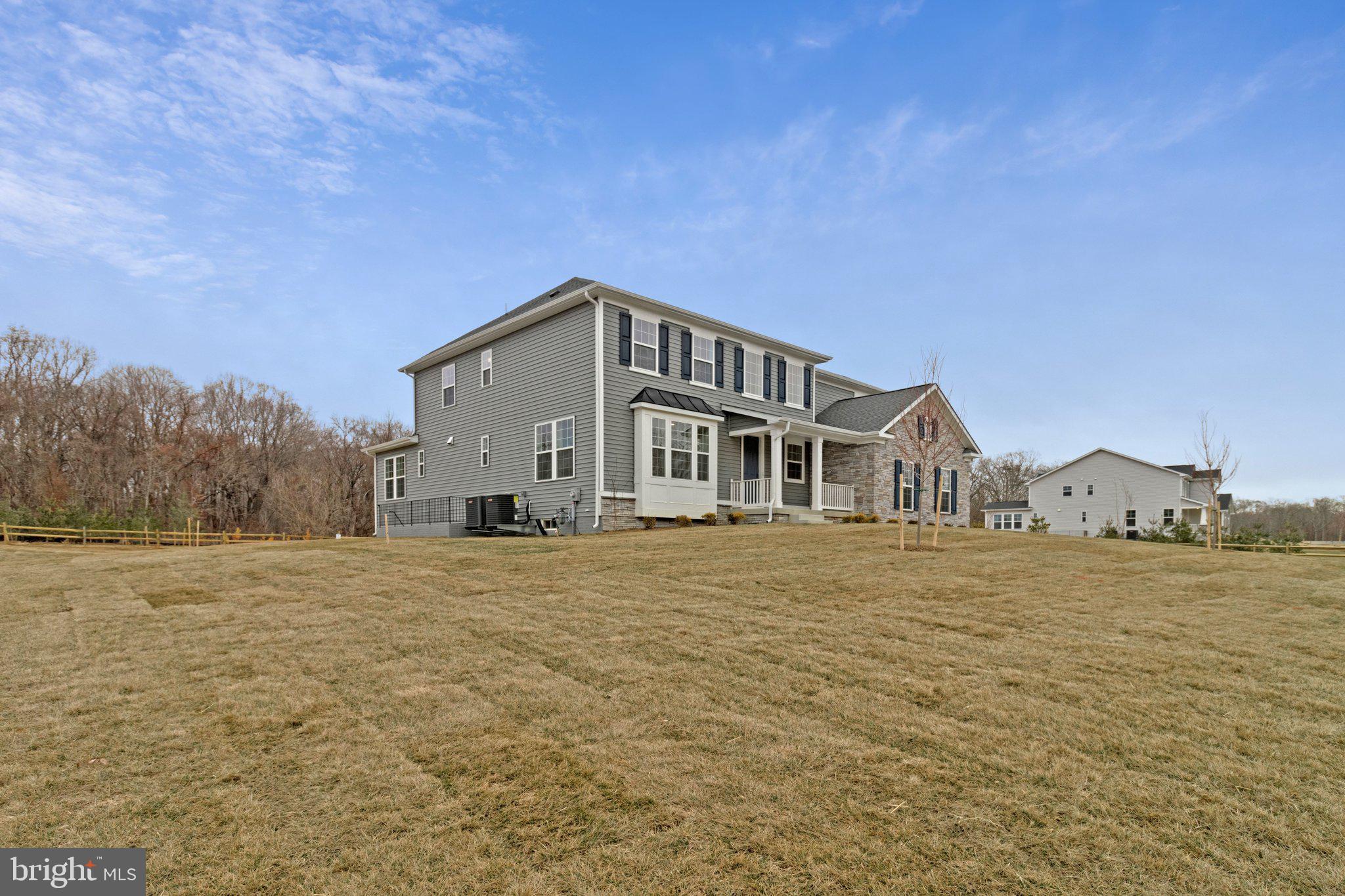 ST JAMES - Residential