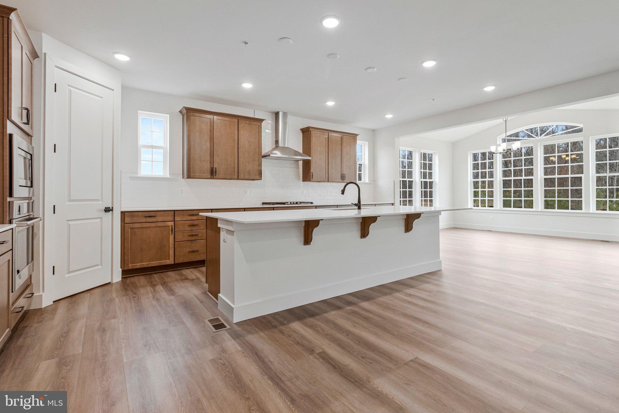 ST JAMES - Residential