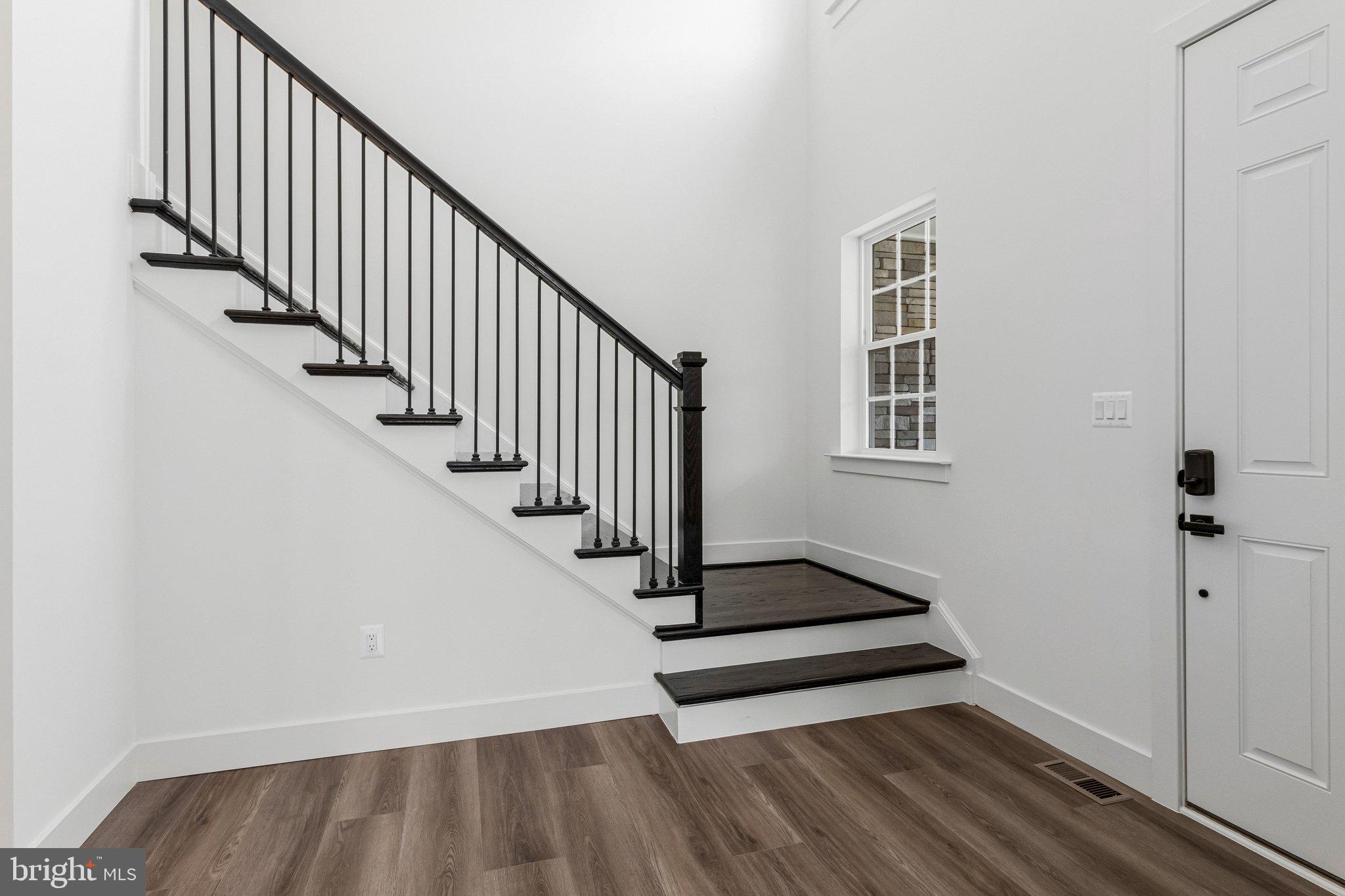 ST JAMES - Residential