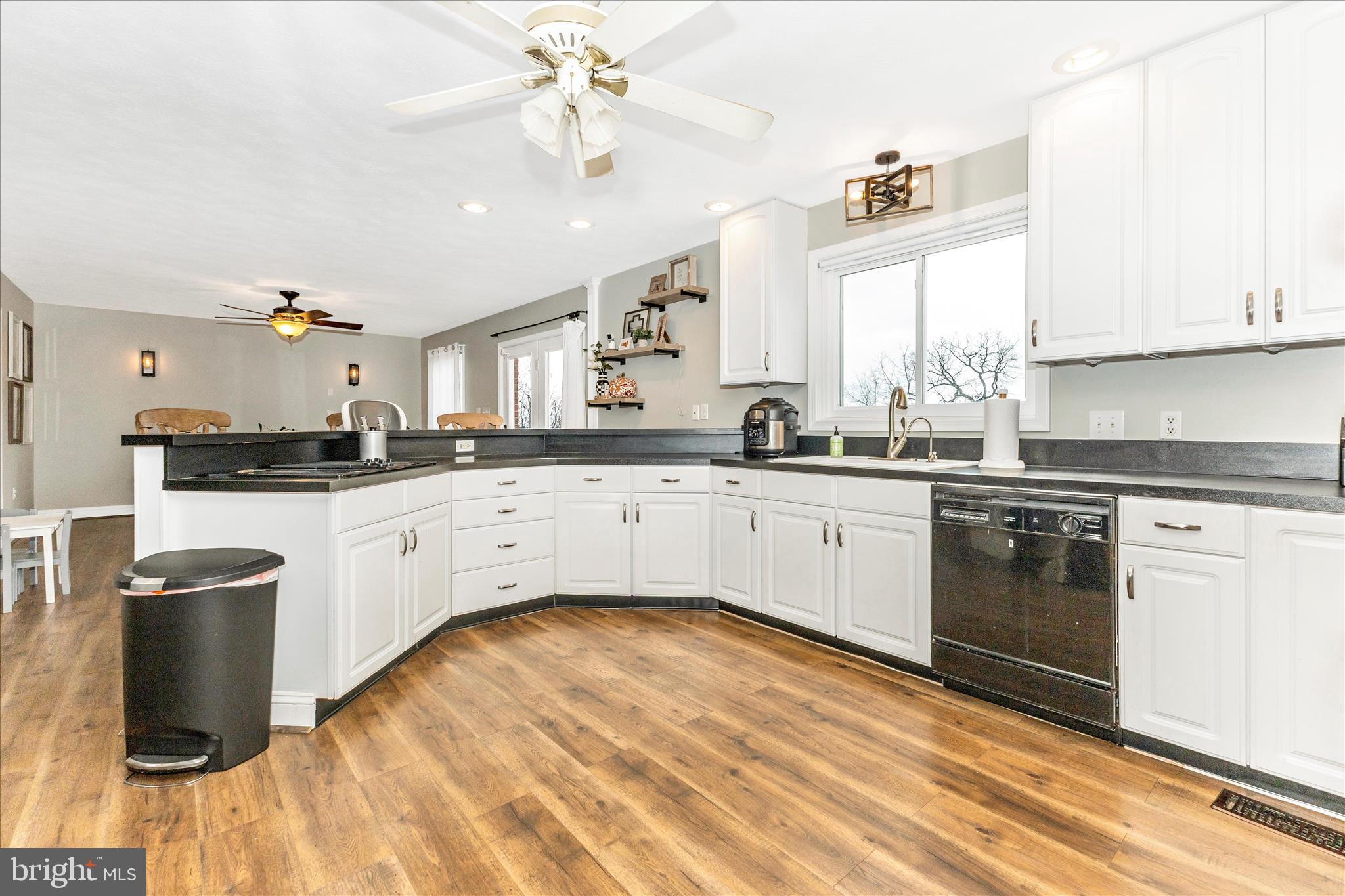 ORANGE BLOSSOM ESTATES - Residential