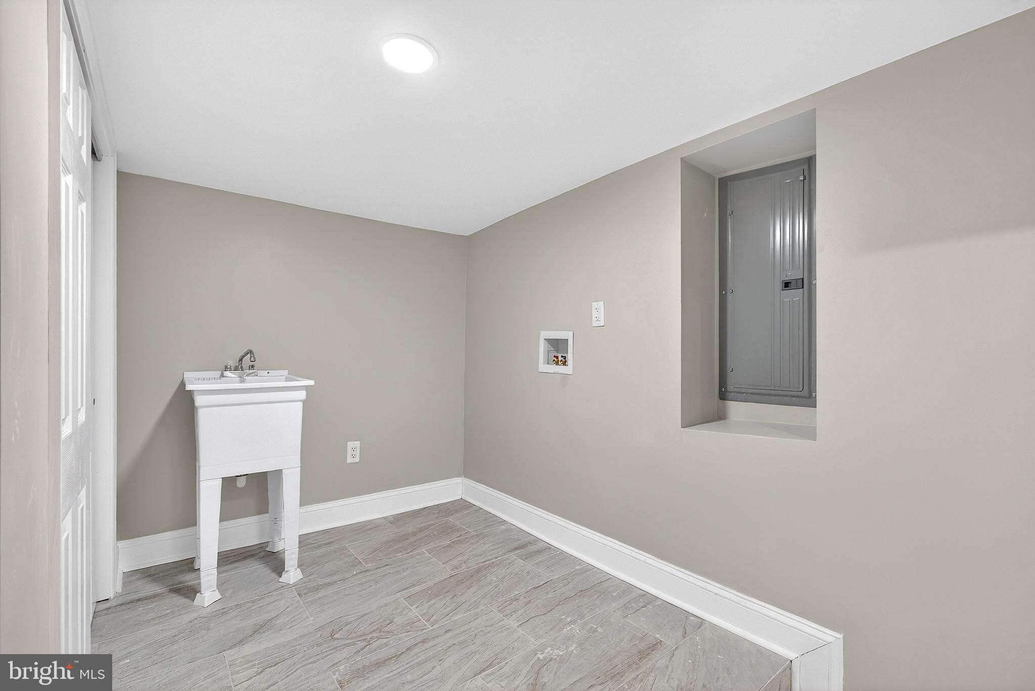 COBBS CREEK - Residential