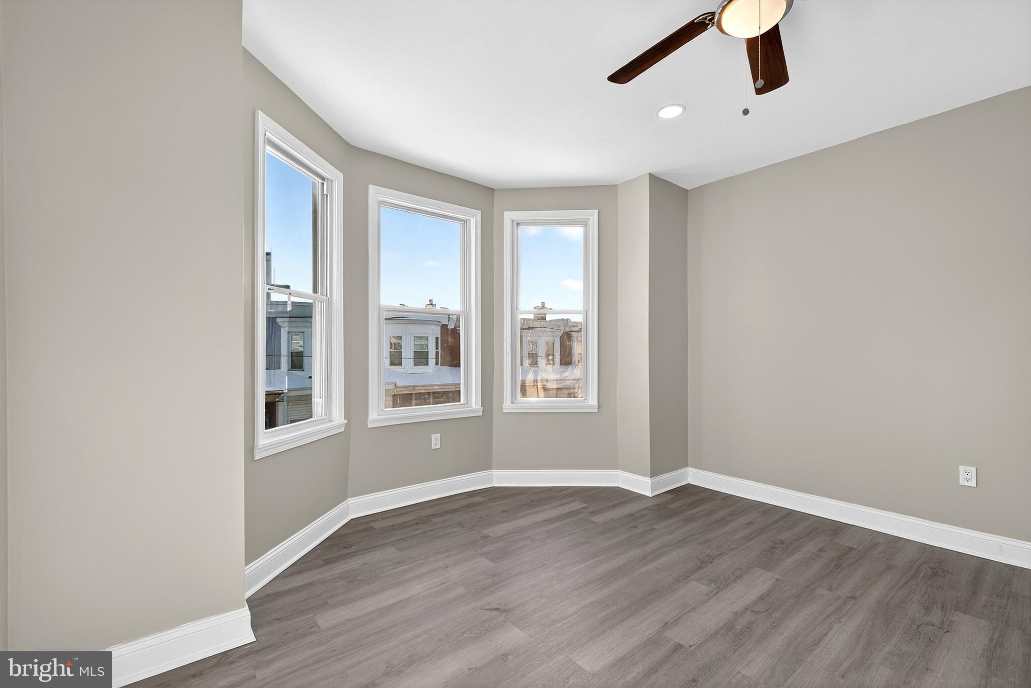 COBBS CREEK - Residential