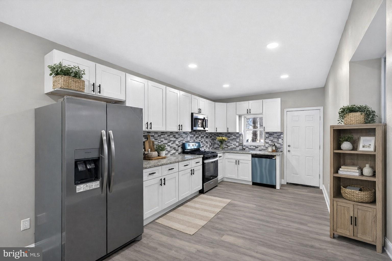 COBBS CREEK - Residential