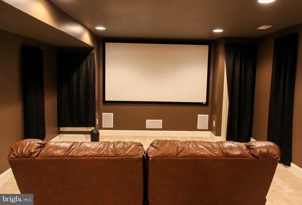 LEONARDS GRANT - Residential