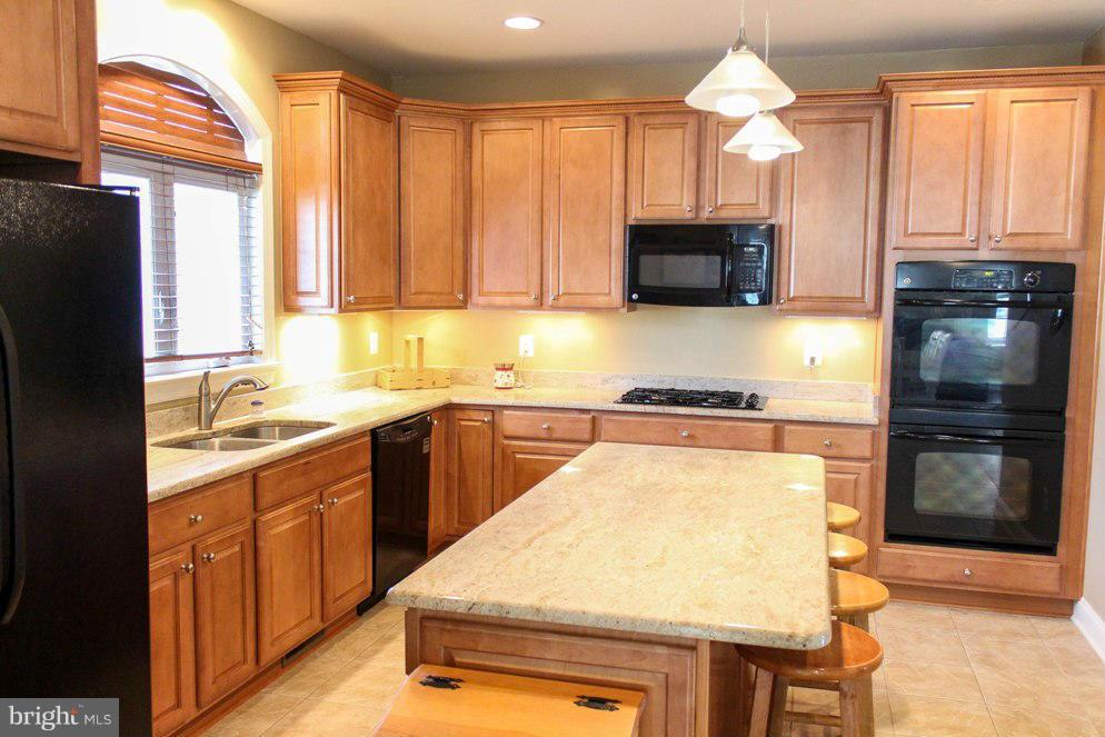 LEONARDS GRANT - Residential