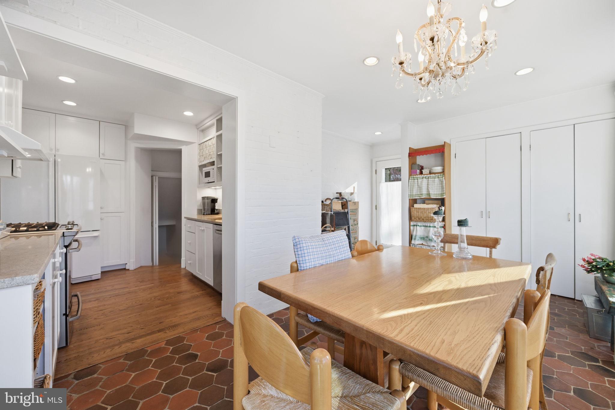 PARKWOOD - Residential