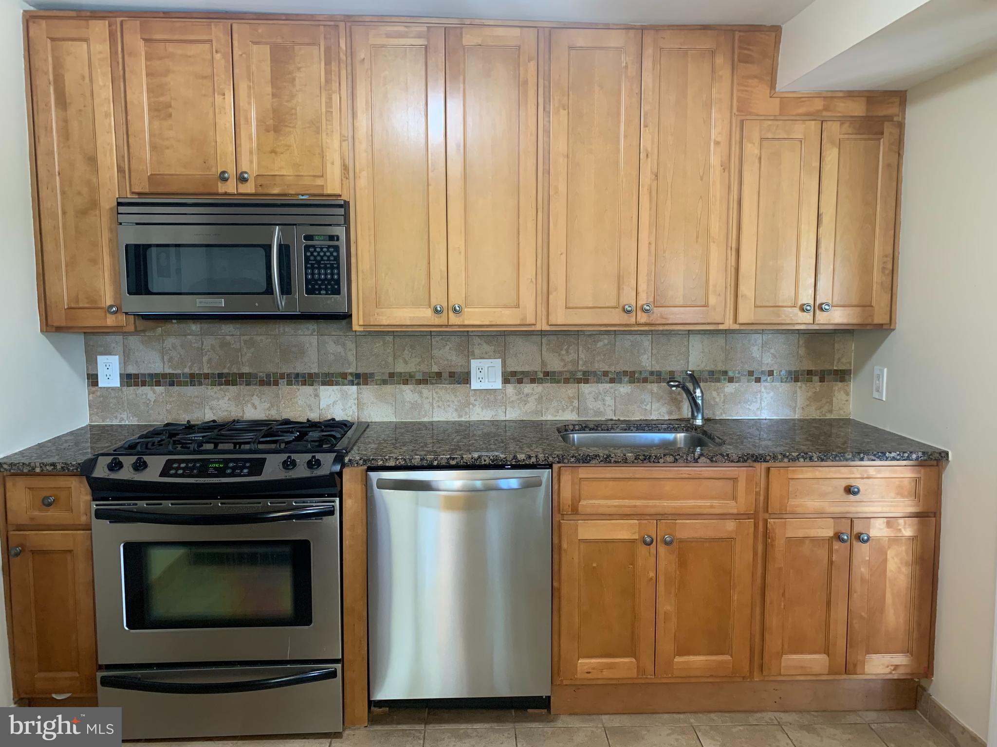 WESTWOOD - Residential Lease