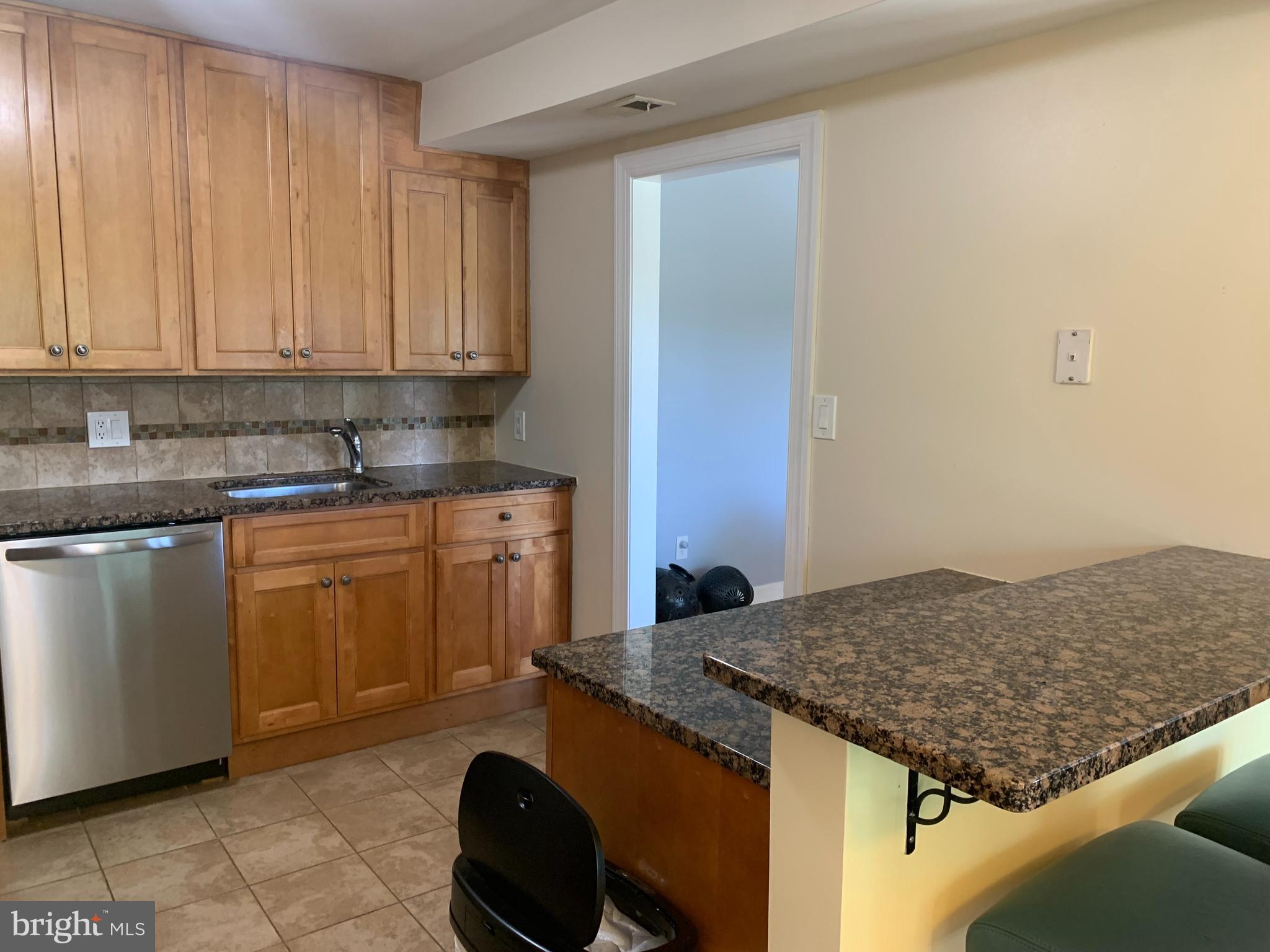 WESTWOOD - Residential Lease