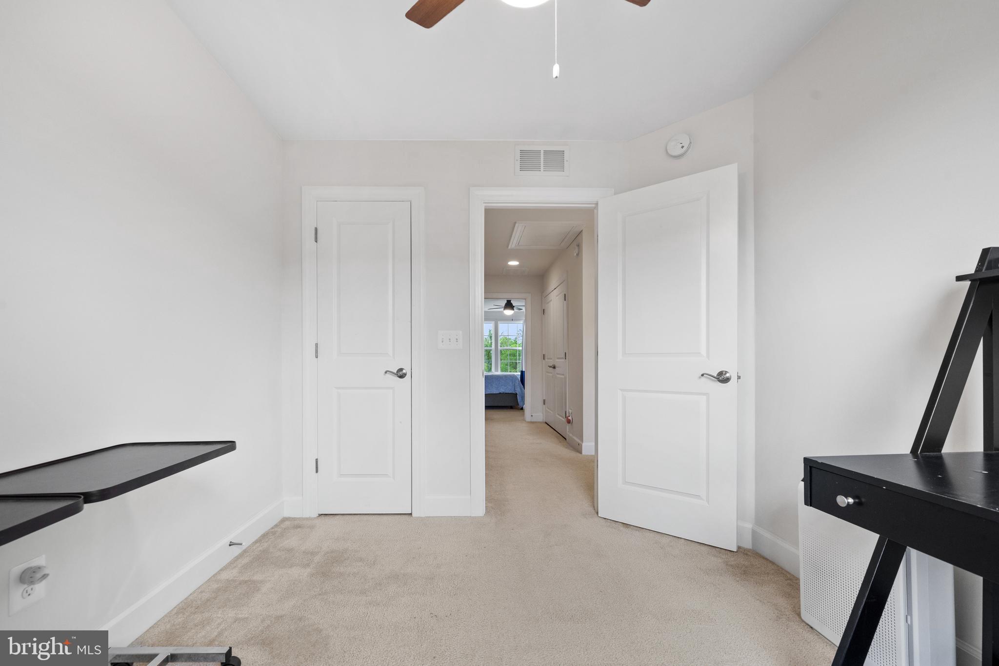 HERITAGE CROSSING - Residential