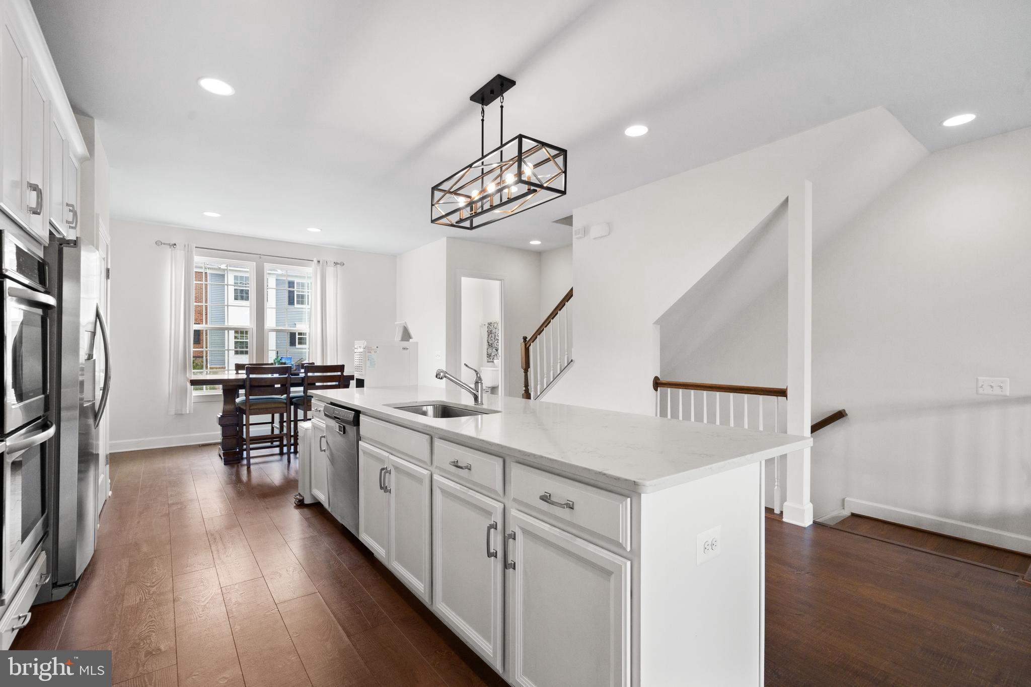 HERITAGE CROSSING - Residential