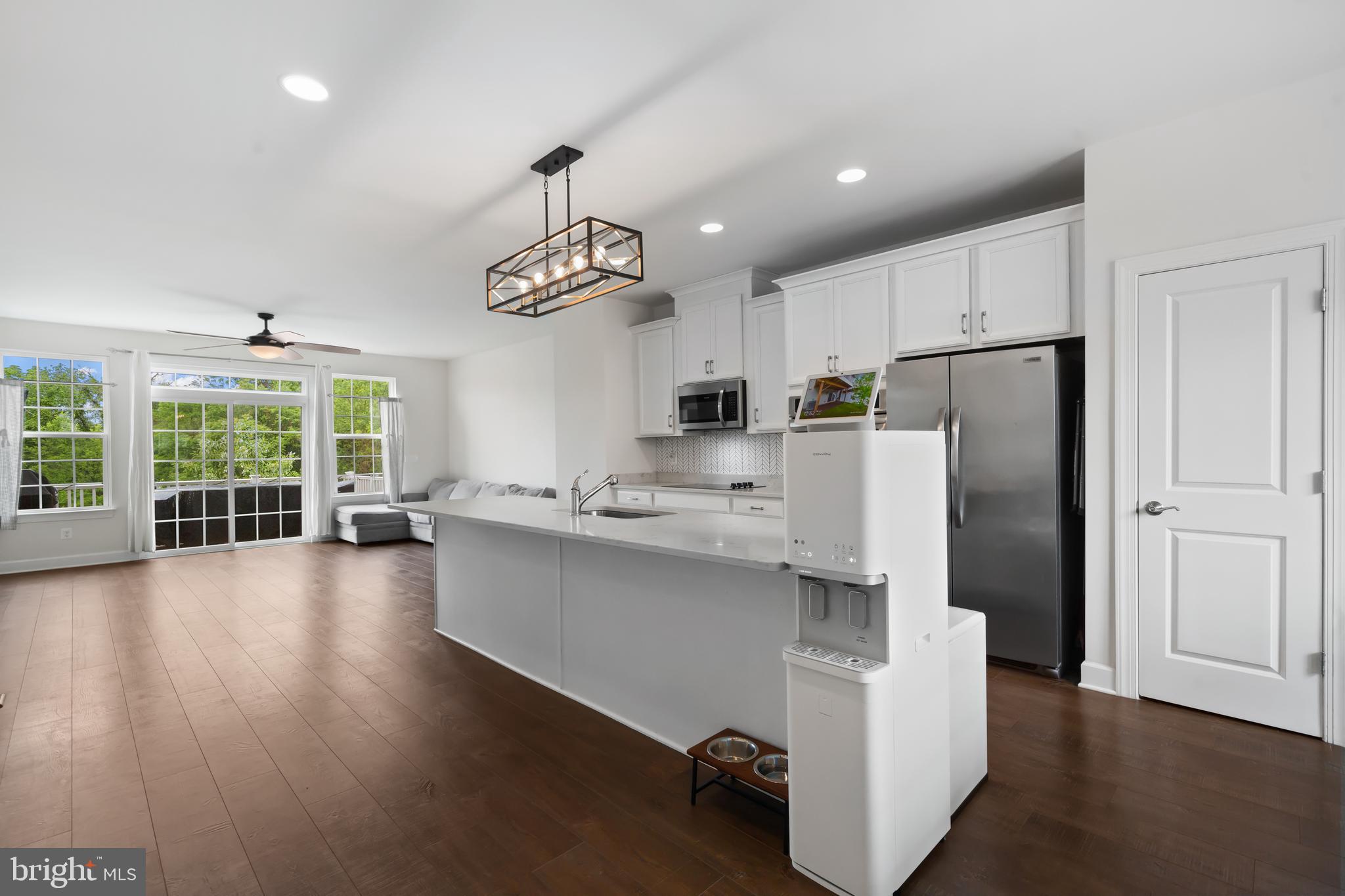 HERITAGE CROSSING - Residential