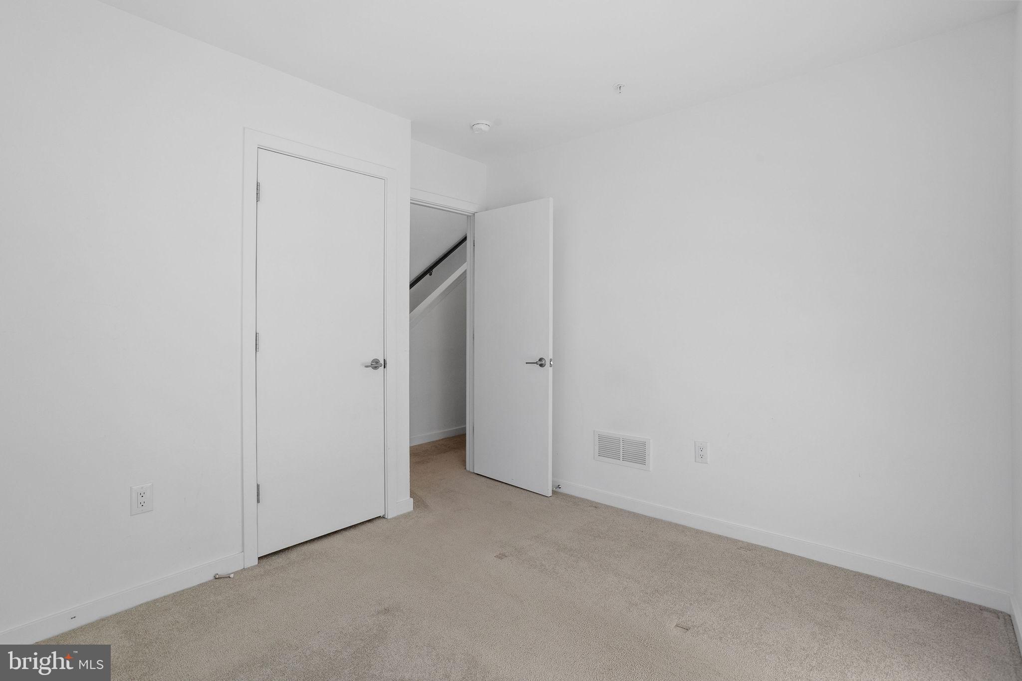 NORTHBANK - Residential Lease