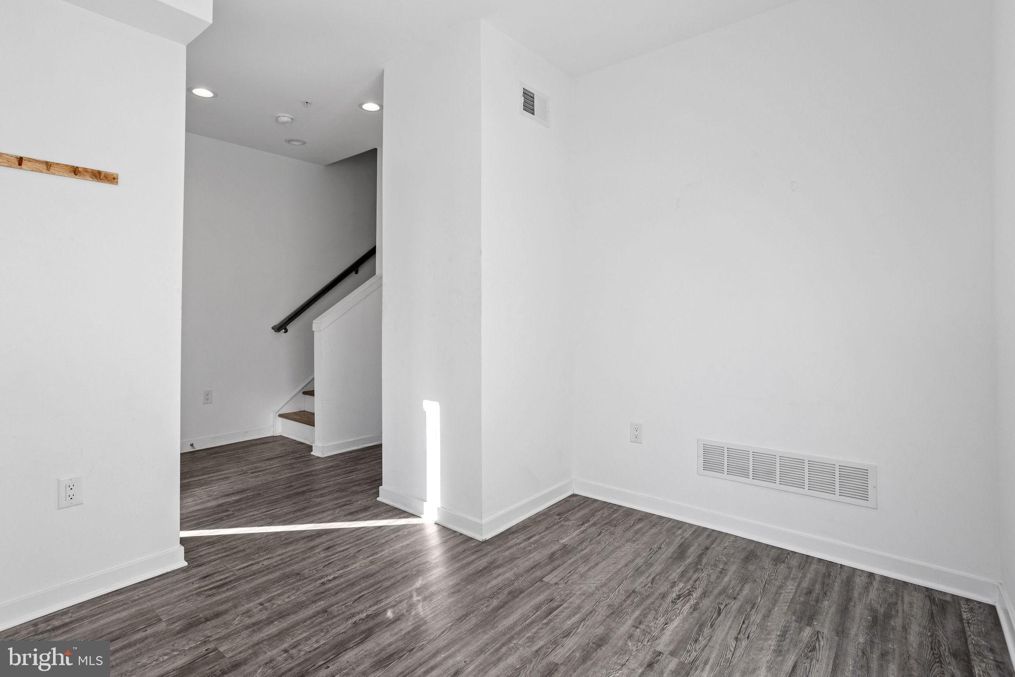 NORTHBANK - Residential Lease