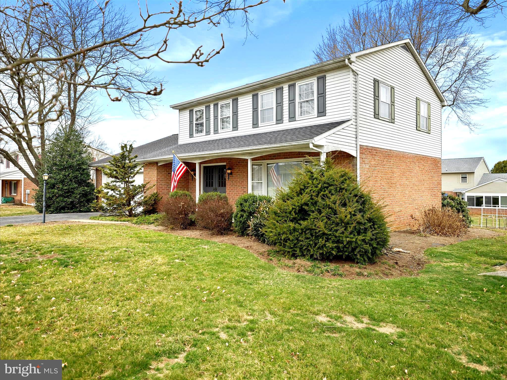 NORTH GUILFORD HILLS - Residential