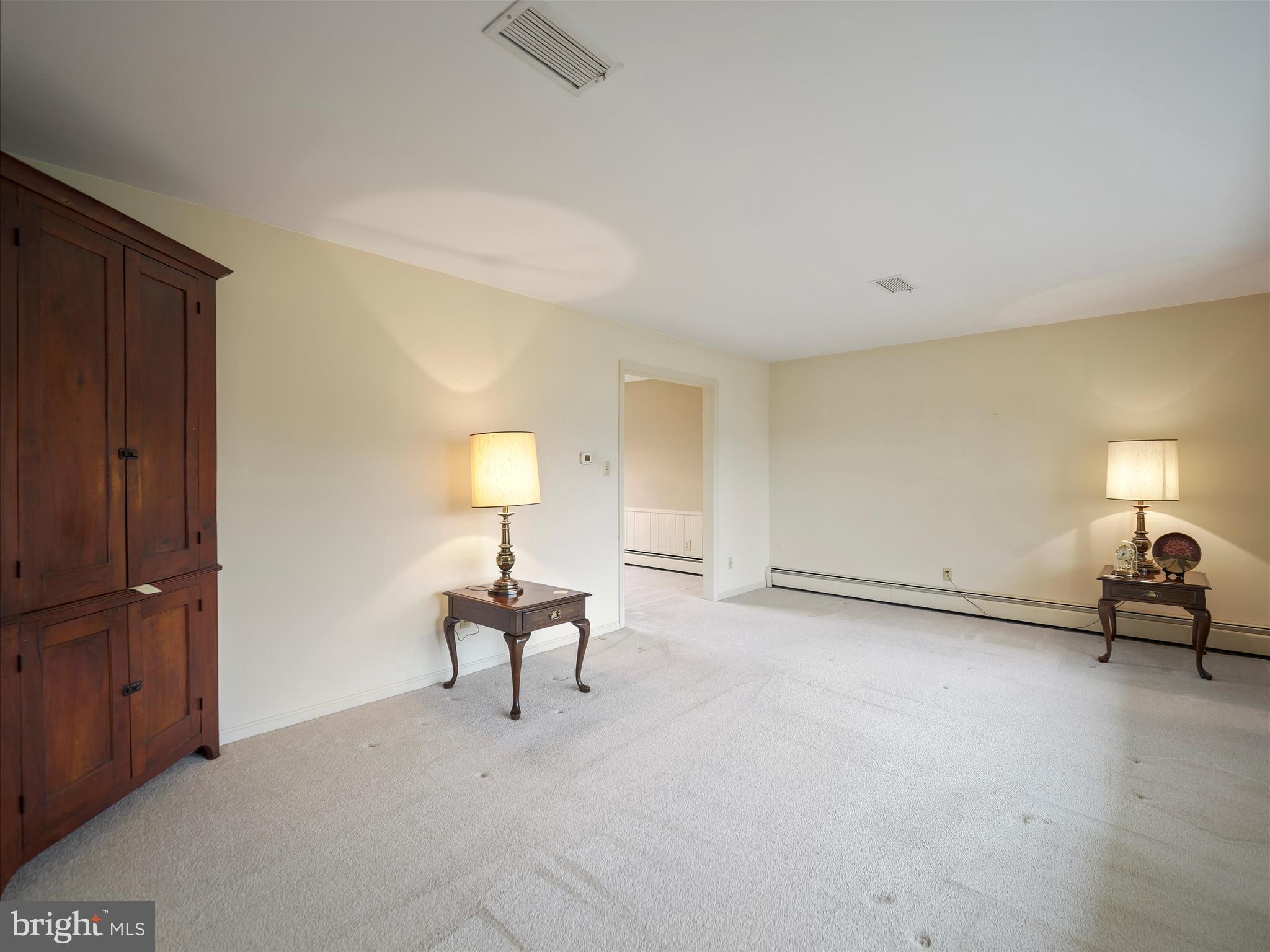 NORTH GUILFORD HILLS - Residential