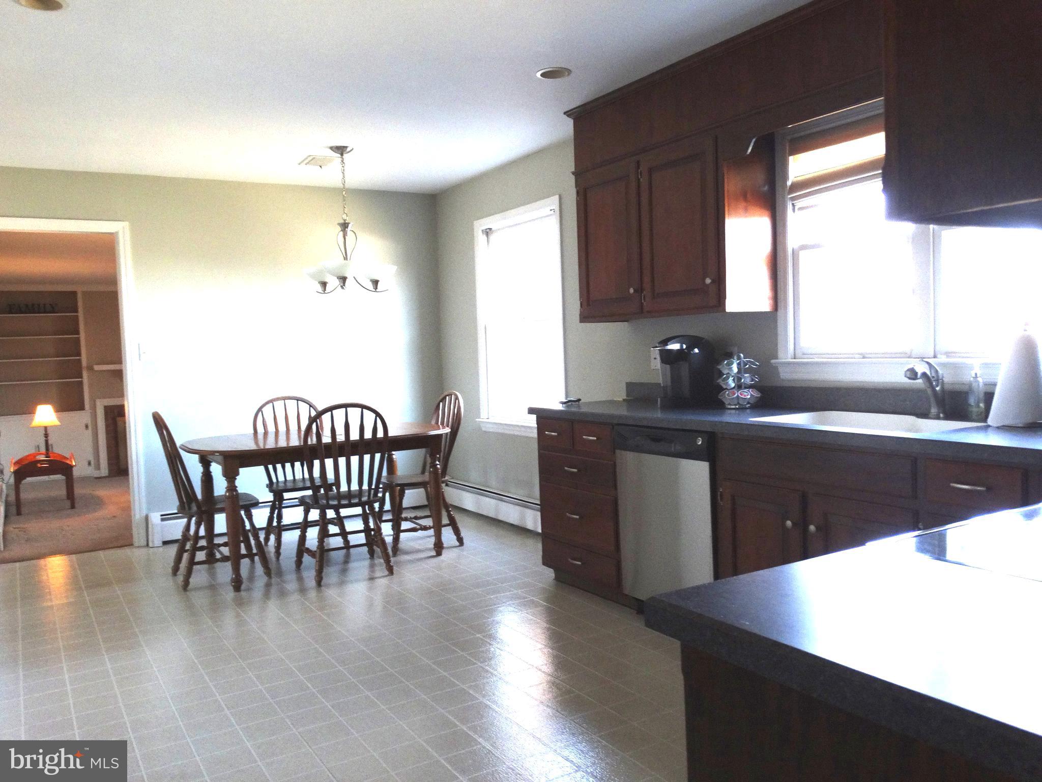 NORTH GUILFORD HILLS - Residential