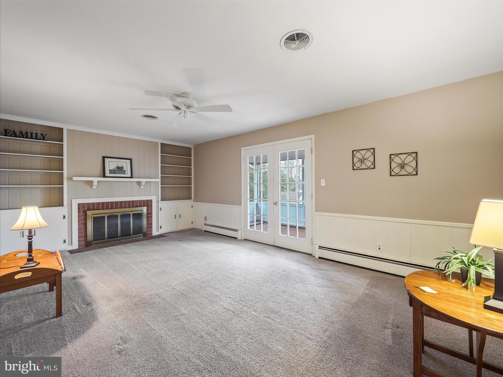 NORTH GUILFORD HILLS - Residential