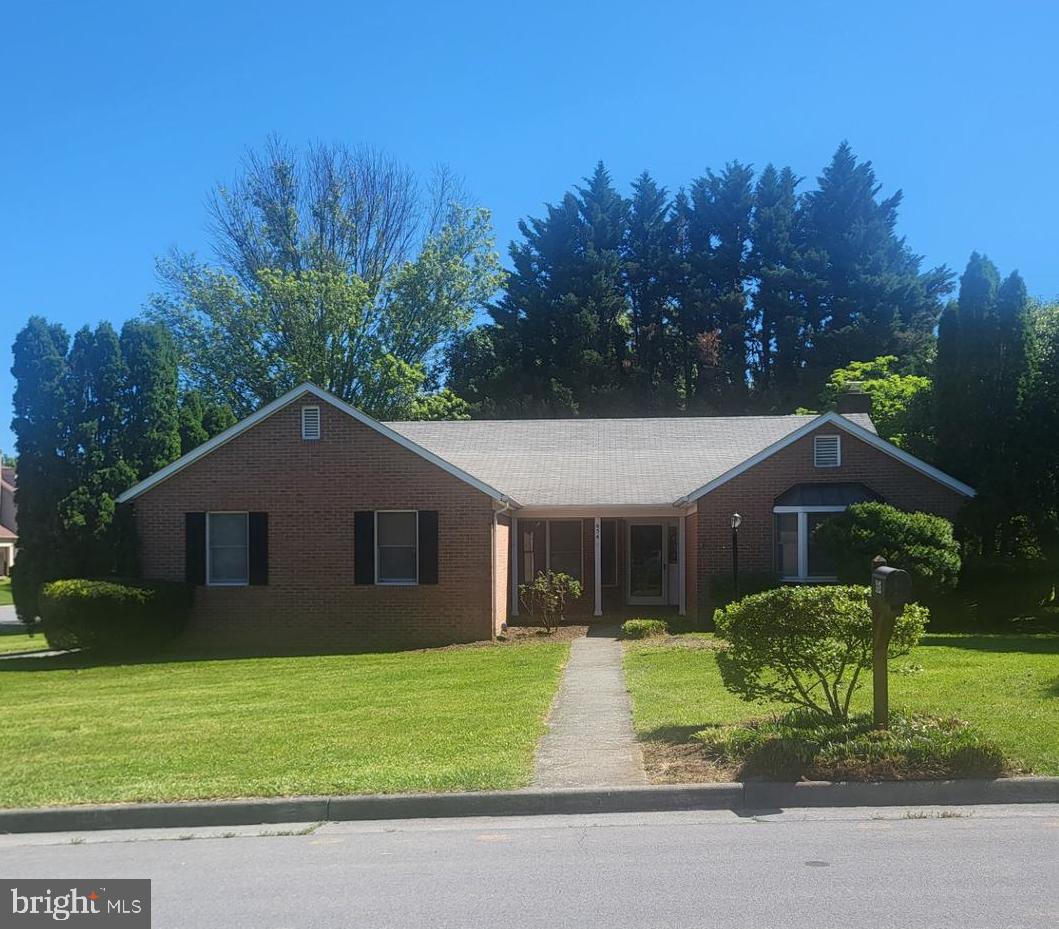 654 TREYS DRIVE