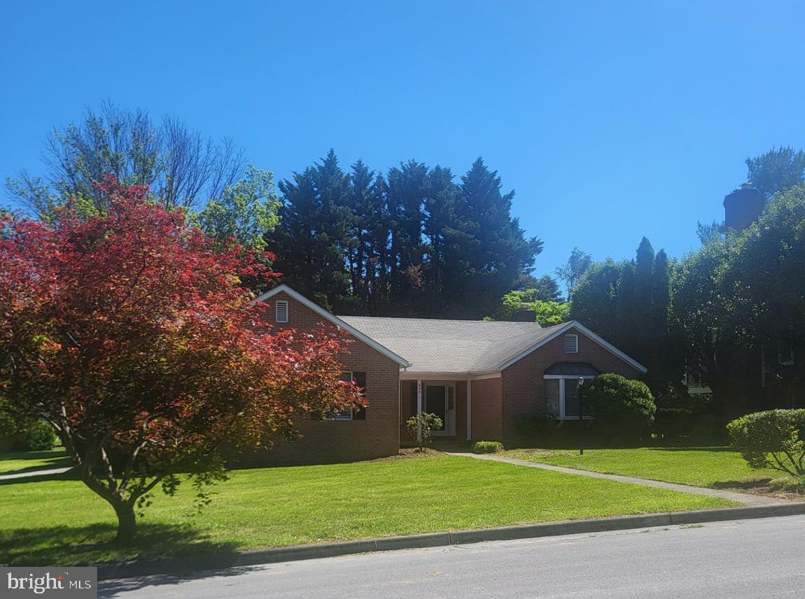 654 TREYS DRIVE